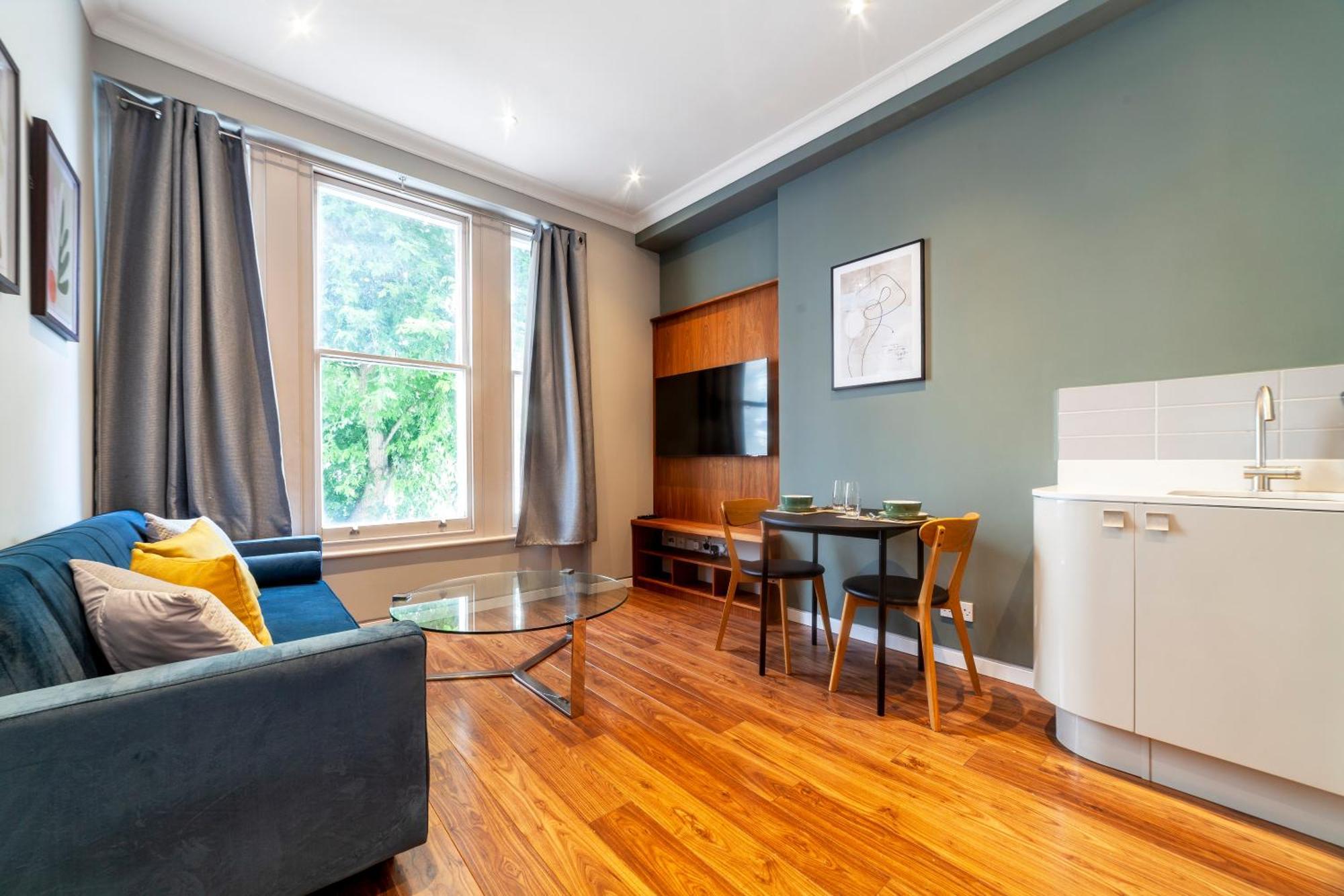 Brilliant 1br Flat, Lakeside Rd, 5 Min To Tube Apartment London