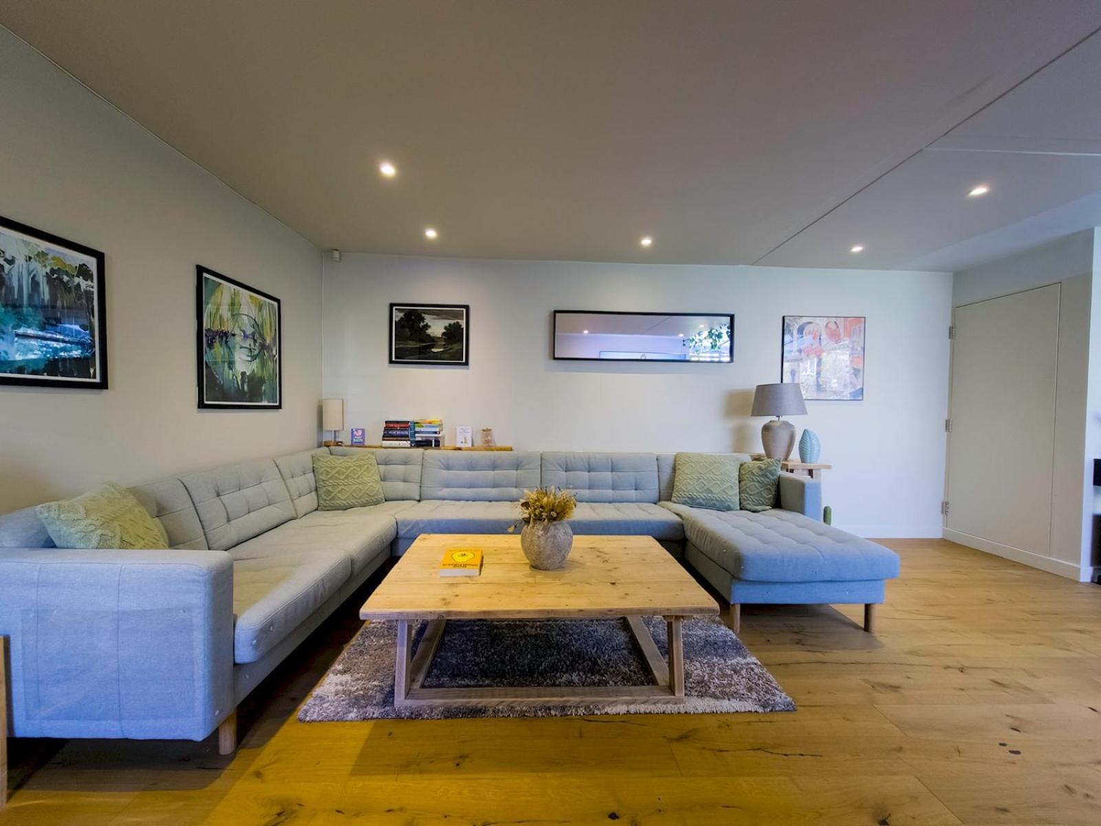 Ferienhaus Spacious With Conservatory Dining Ptk *
