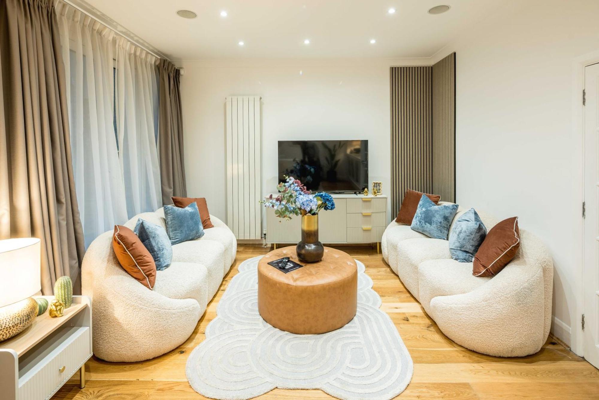 Massive Luxury House In Mayfair And Marylebone London