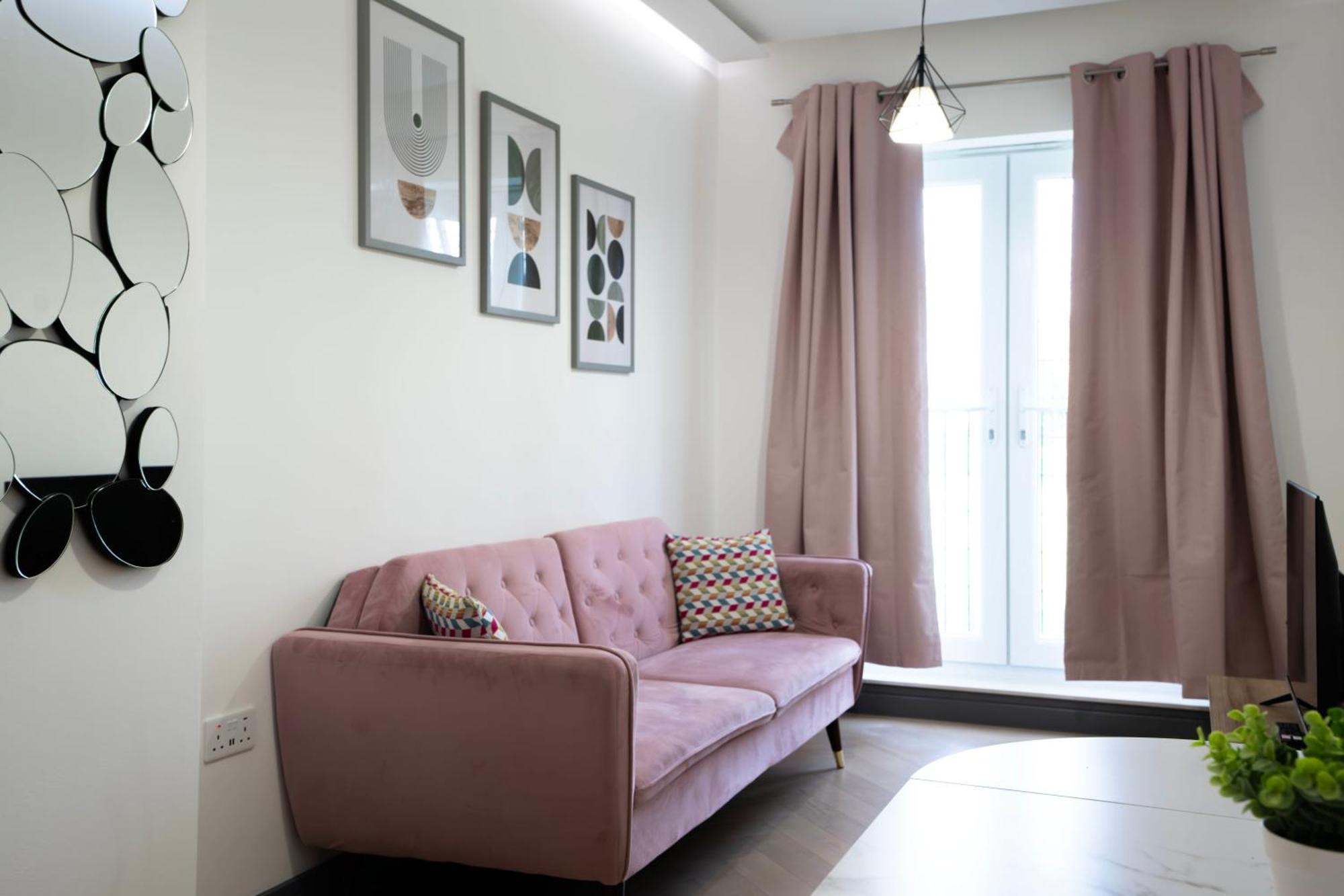 Kilburn By Dc London