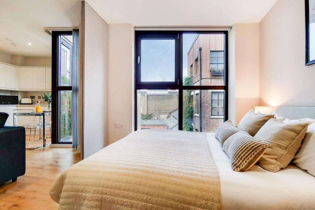 Br5 - Beautiful Flat In Heart Of Borough Lägenhet London