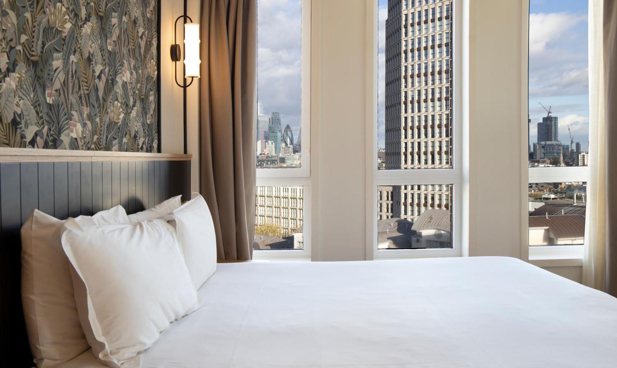 H10 Waterloo London