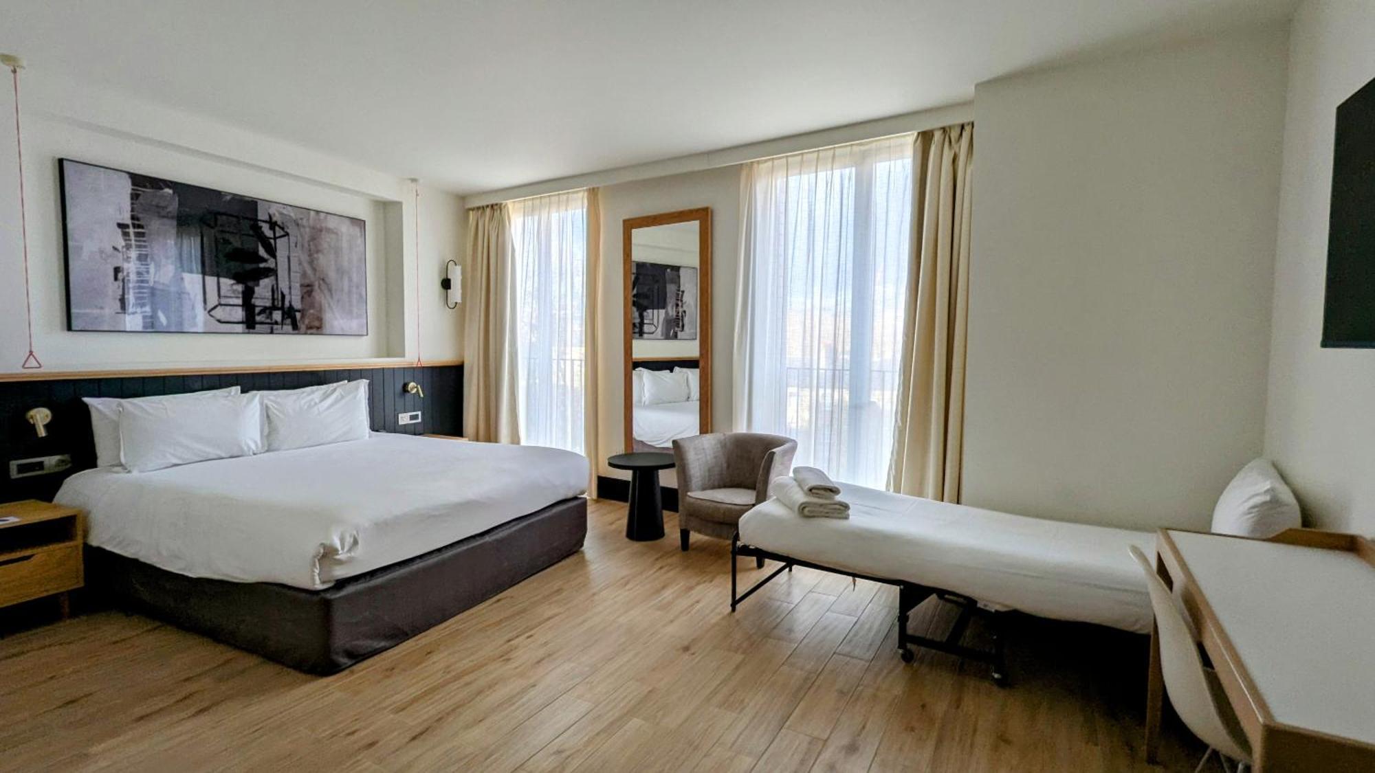 H10 Waterloo Hotel 4*