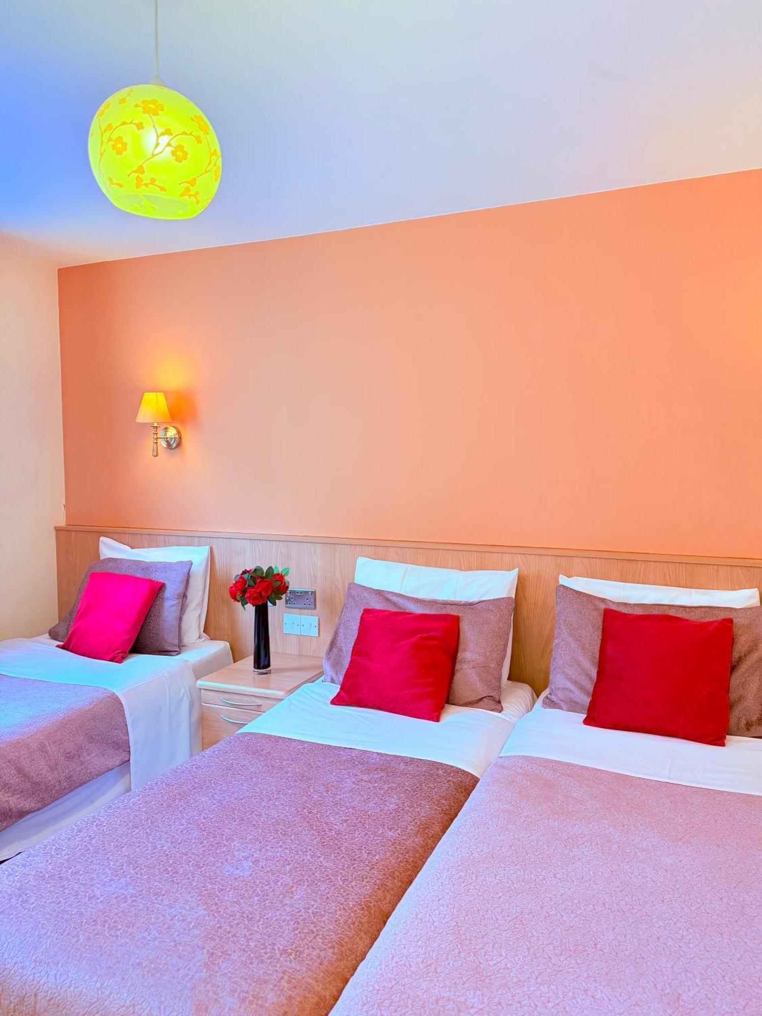 Albro House Hotell