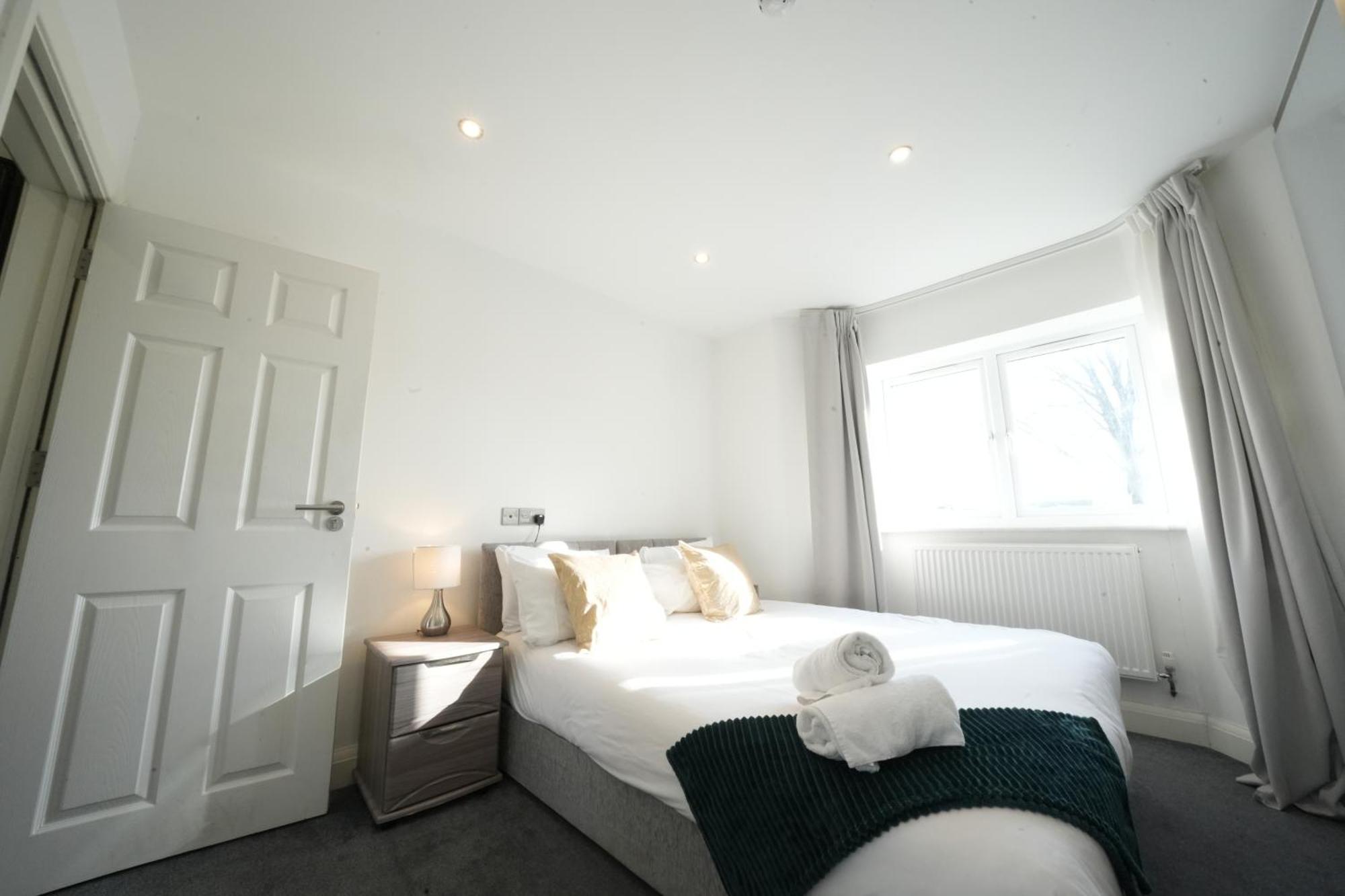 Appartamento Hatton Heathrow Airport- Free Parking-free Underground To And From Heathrow Airport Hatton Cross Picture-see Fast Hatton Cross To 30min *