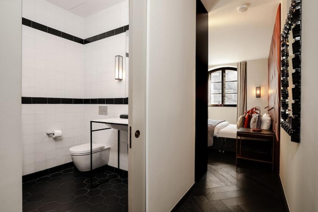 Shh! Oxford St Dream-come-true Fam Design Hot Spot * Londra
