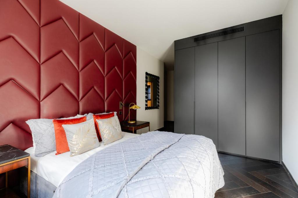 Shh! Oxford St Dream-come-true Fam Design Hot Spot * Londra