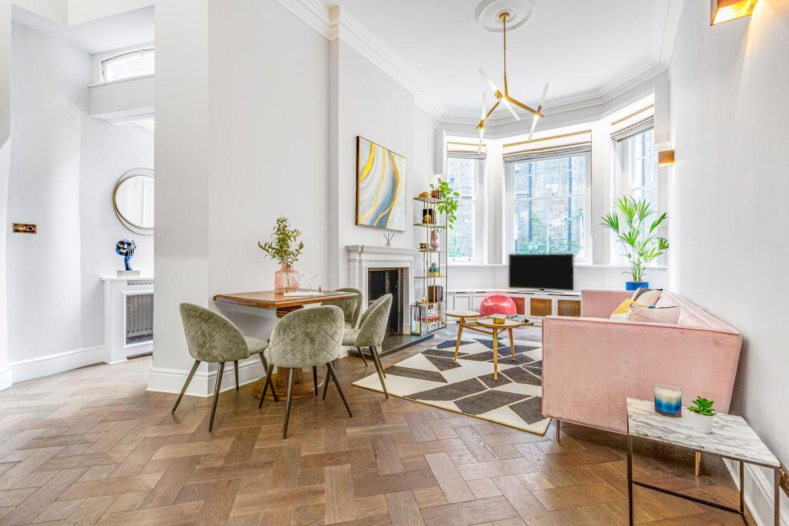 2 Bedroom Flat Chelsea Appartement