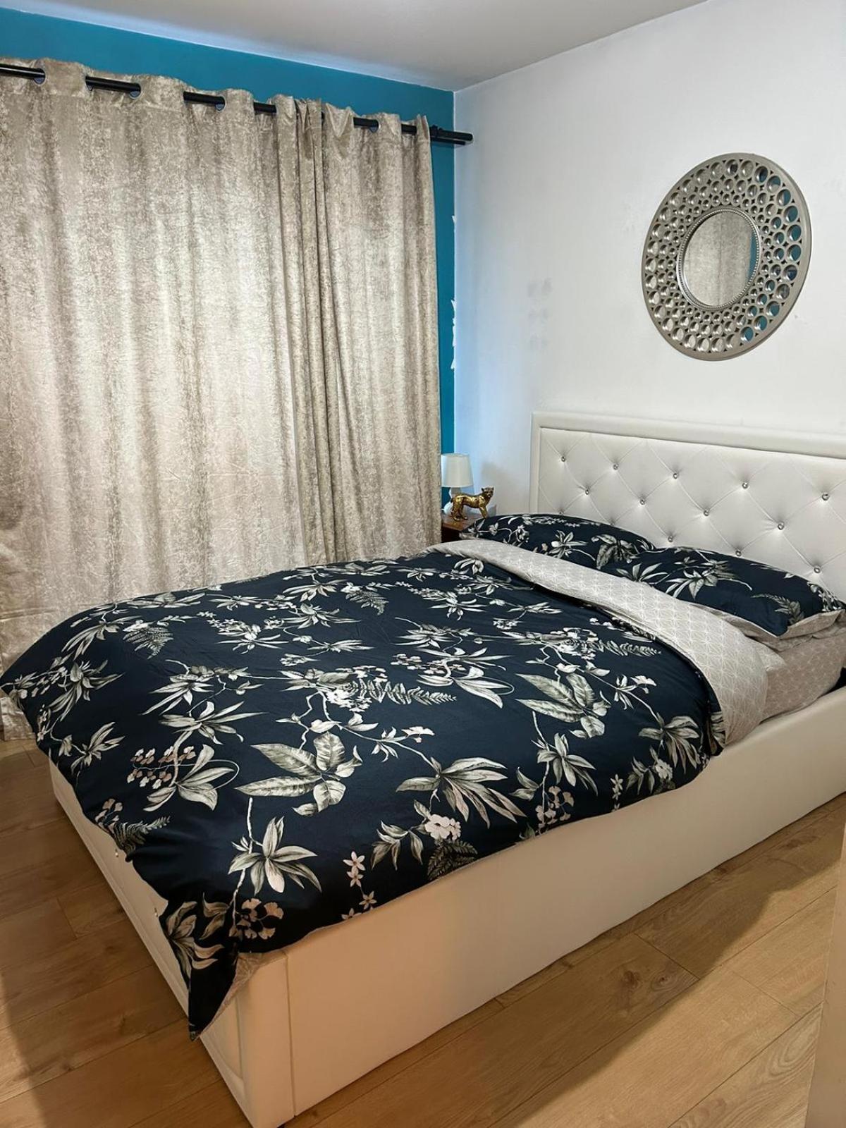 Appartement Beautiful 1 Bedroom Ground Floor With Shared Bathroom *