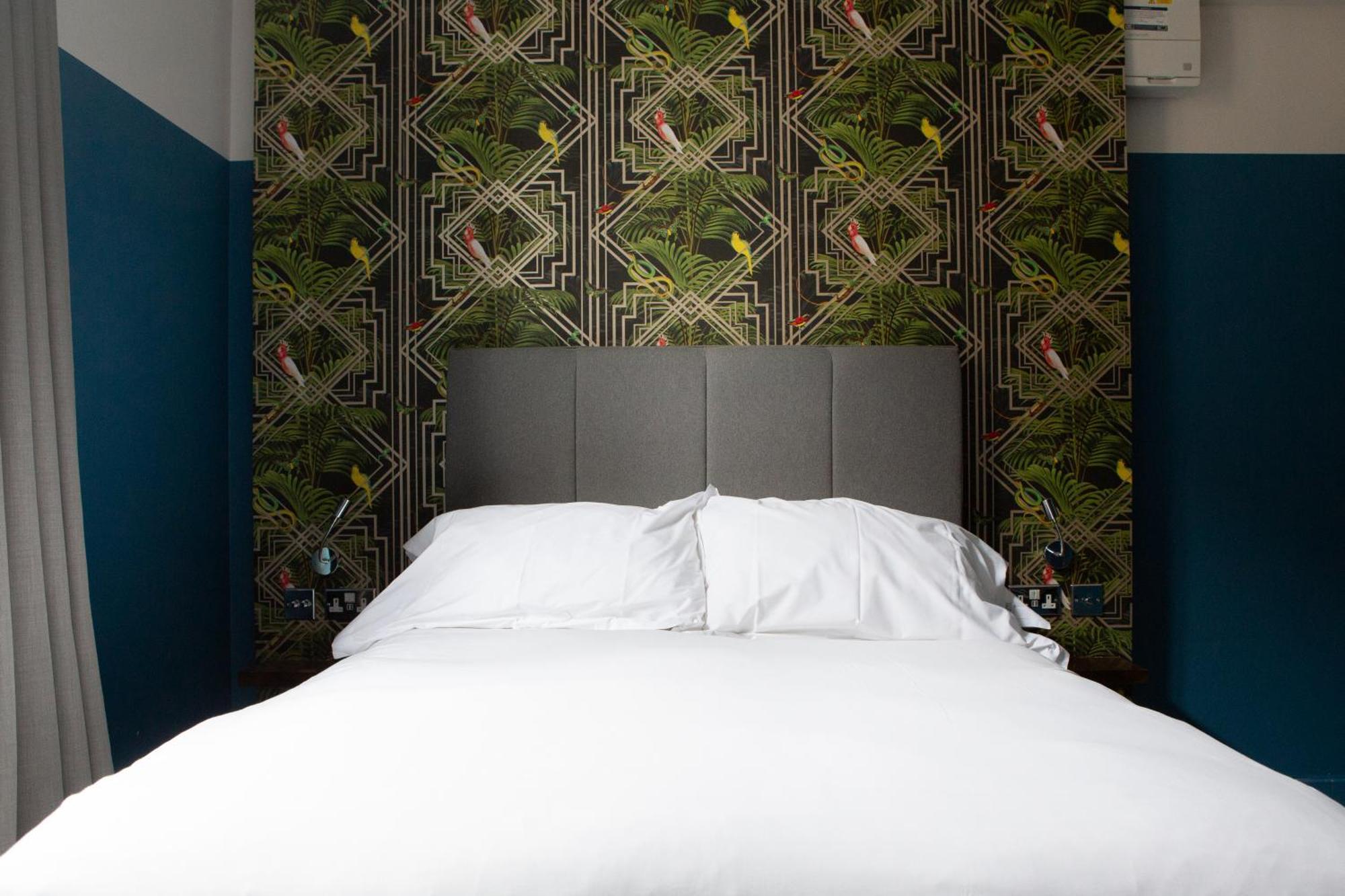 The Crown Hotel *