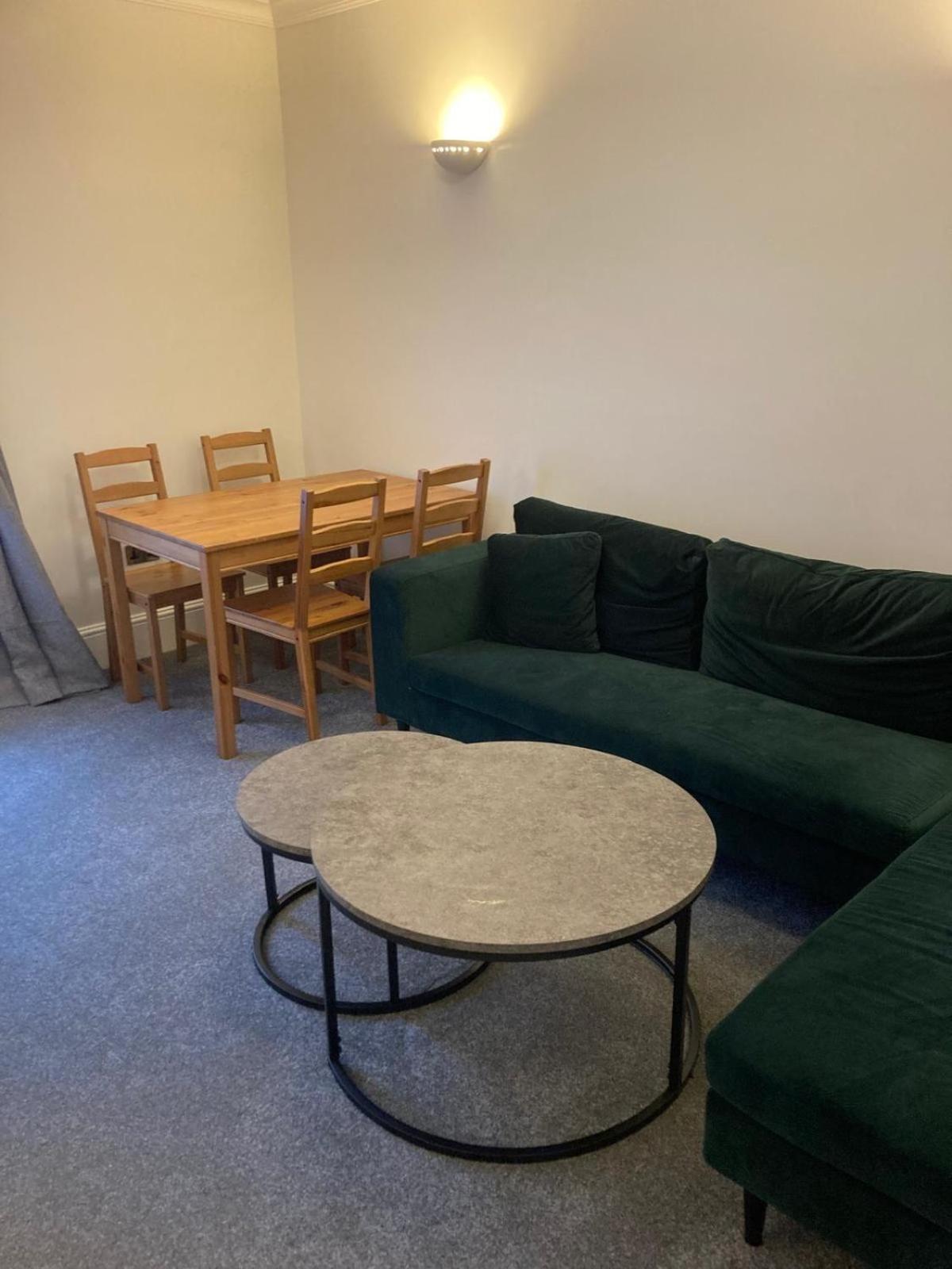 Oxford Street 2 Bed Lägenhet *