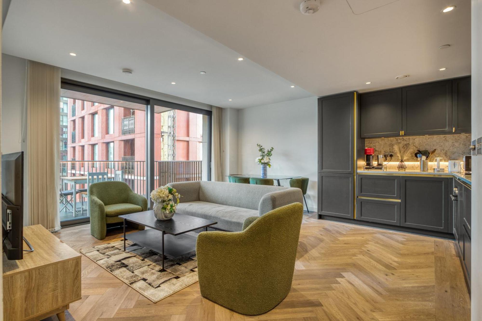 Apartment Hyde Park Luxury 2br 2ba Balcony