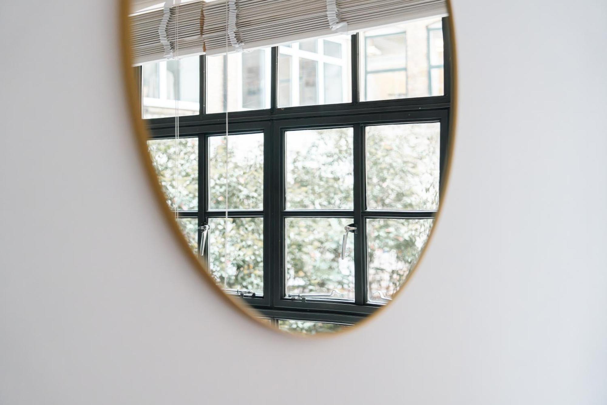 Stylish 3br Duplex In Vibrant Clerkenwell London