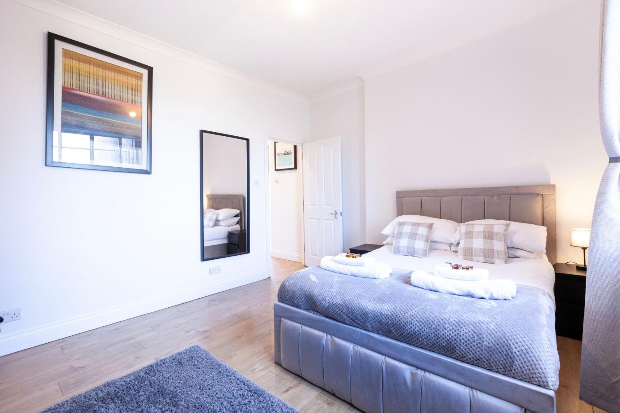 Lägenhet Luxury 2 Bedroom Flat In Royal Crescent