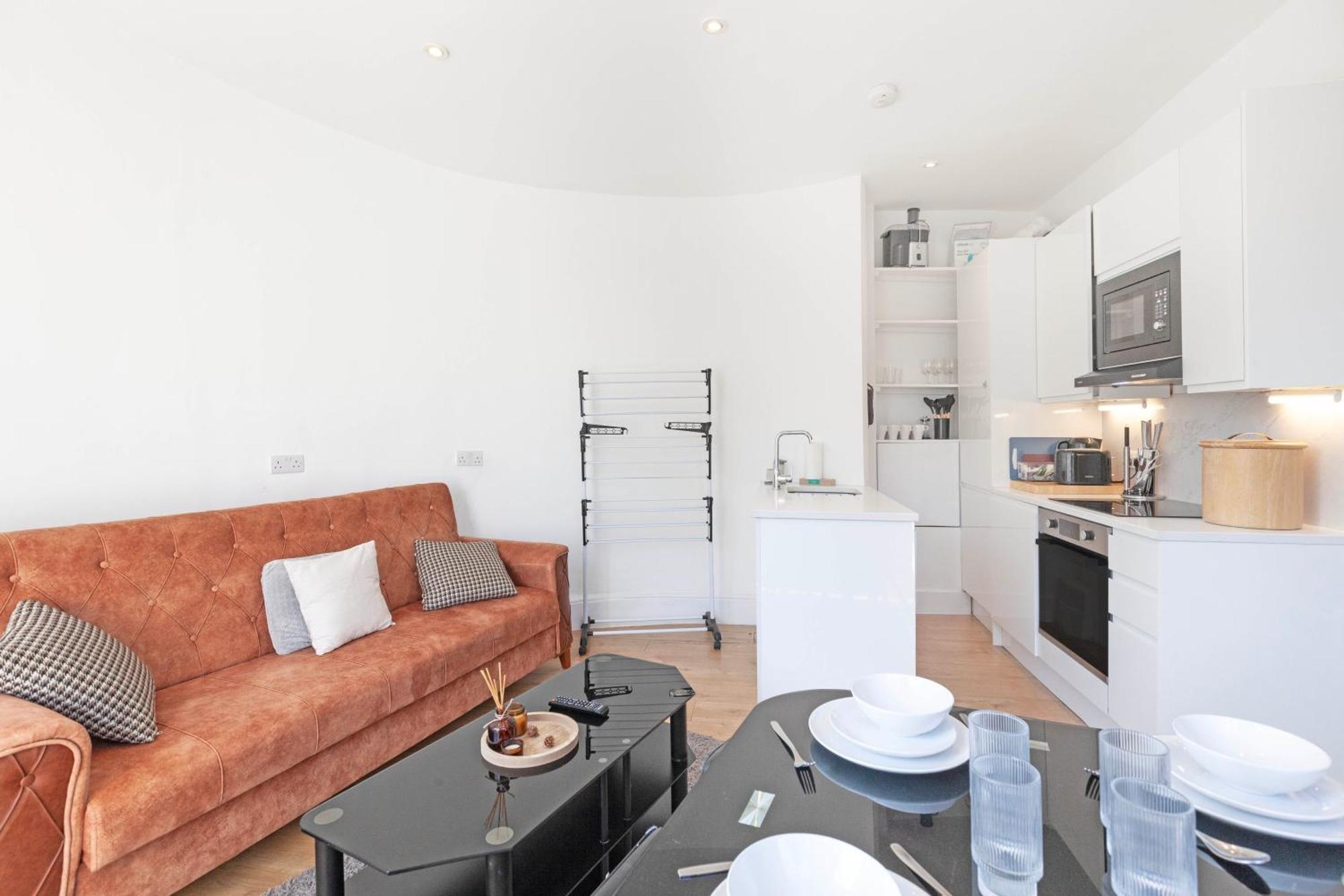 Luxury 2 Bedroom Flat In Royal Crescent Lägenhet *