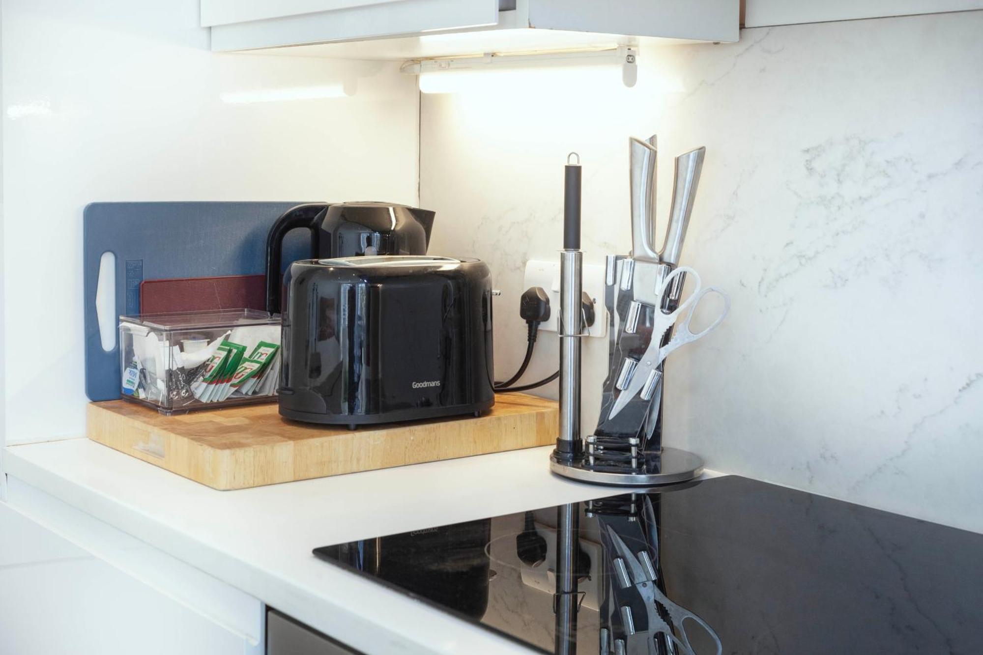 Luxury 2 Bedroom Flat In Royal Crescent Lägenhet *