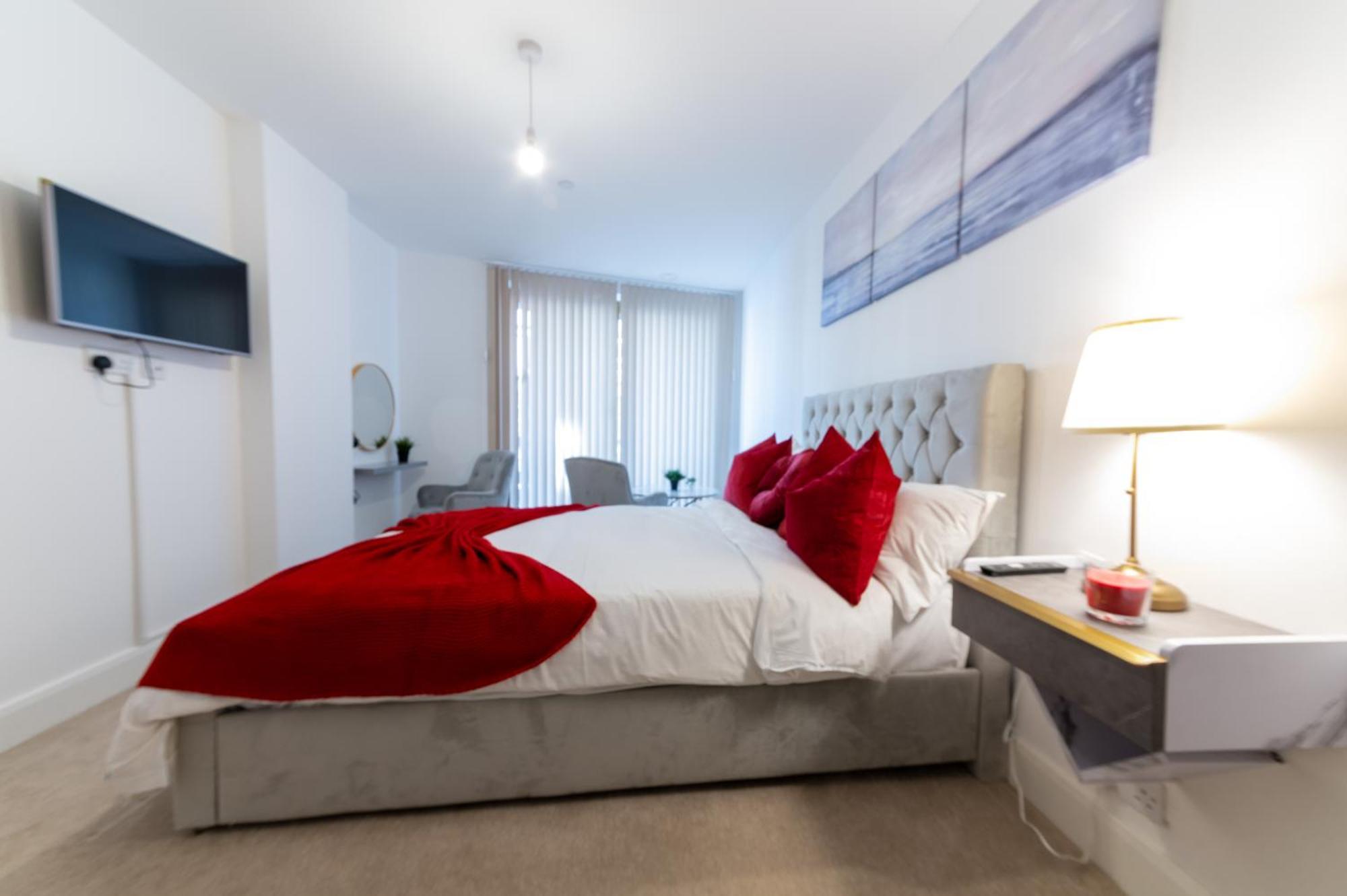 Luxe Retreat * London