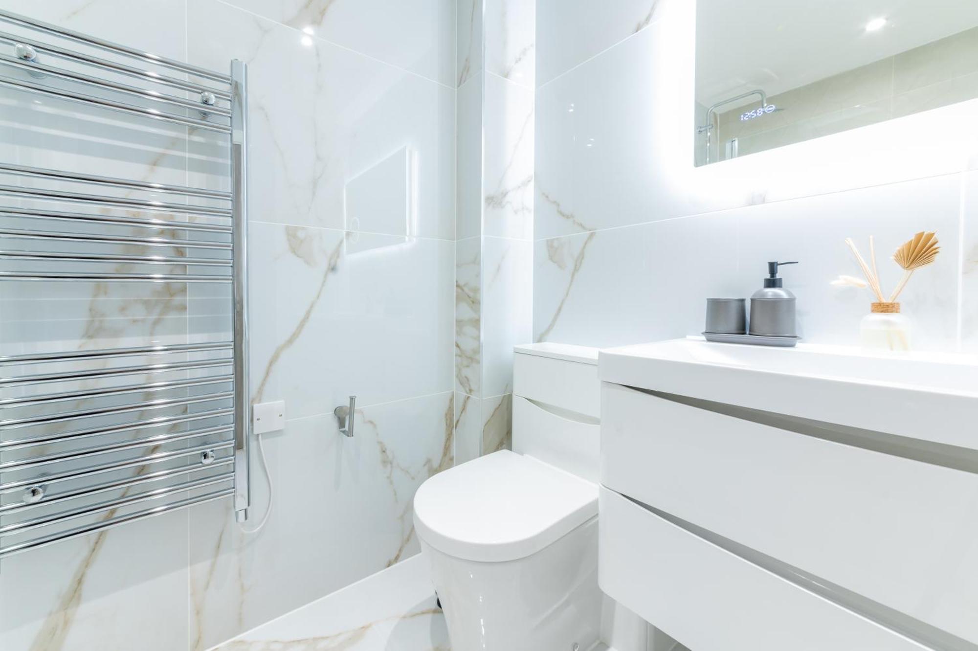 Luxe Retreat * London