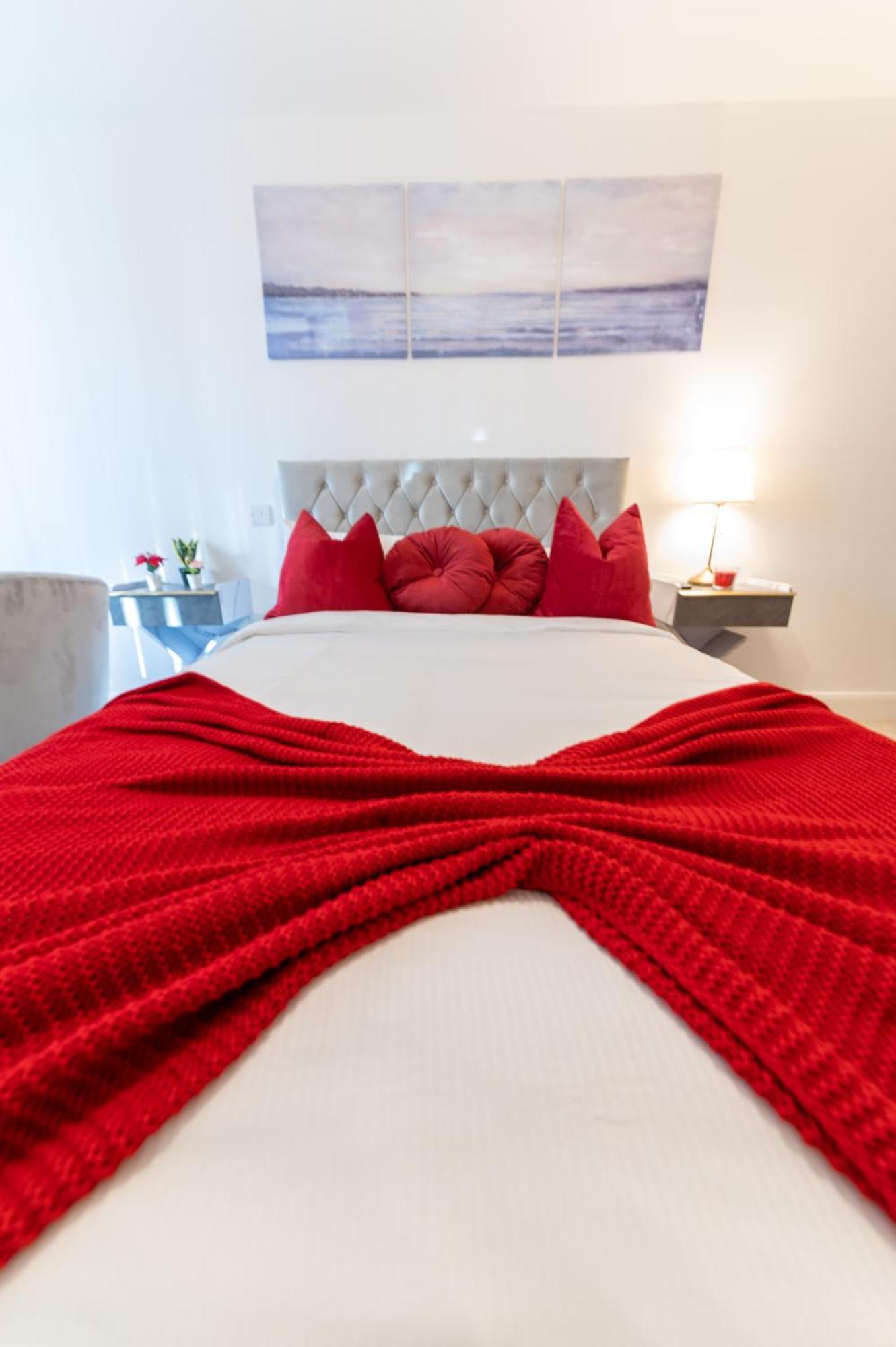 Luxe Retreat * London