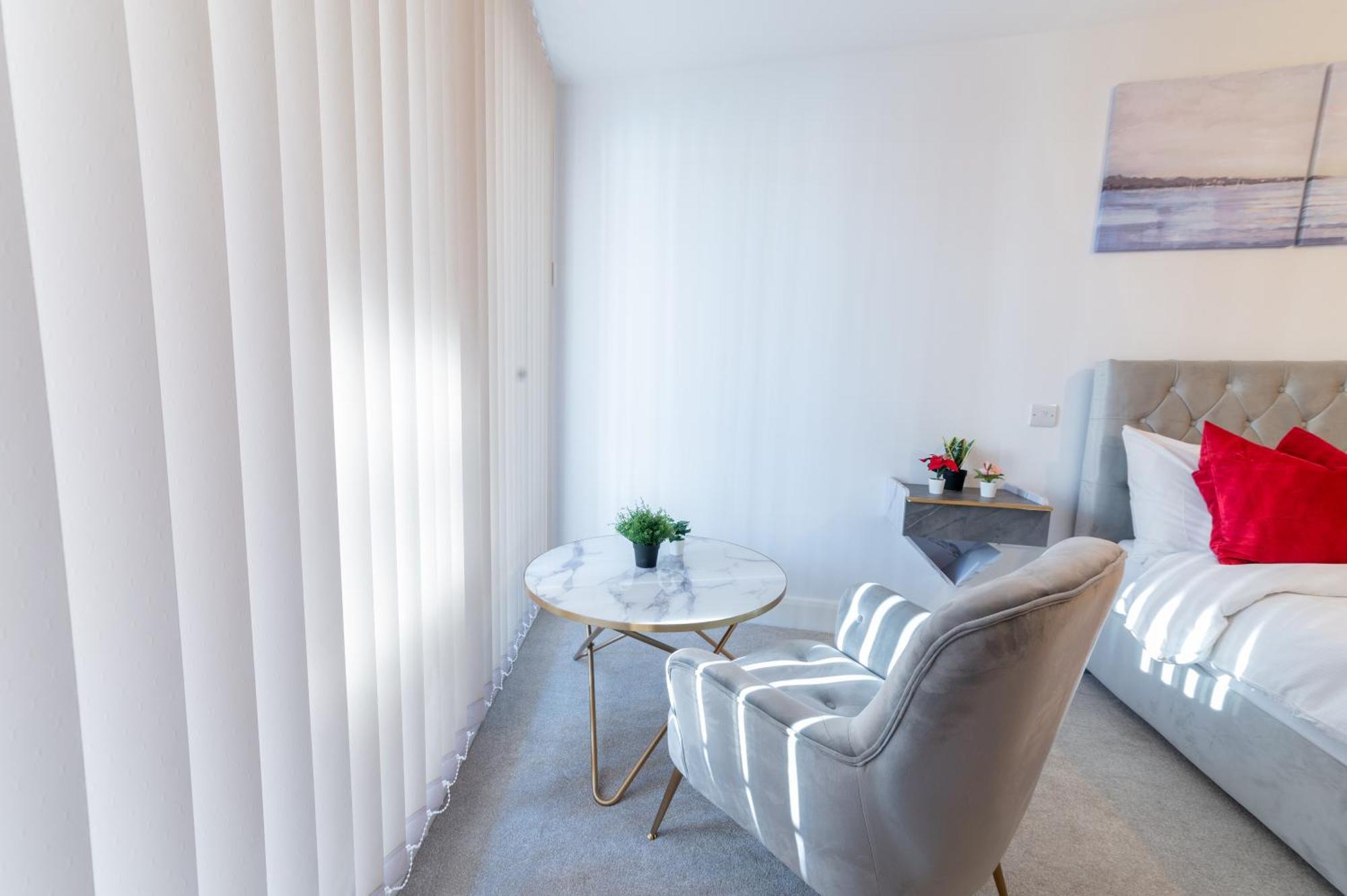 Luxe Retreat London