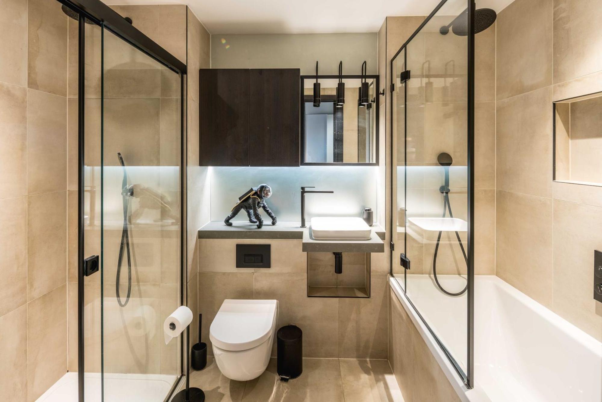 Spectacular Brand New 2 Bedrooms And 2 Bathroom Leilighet *