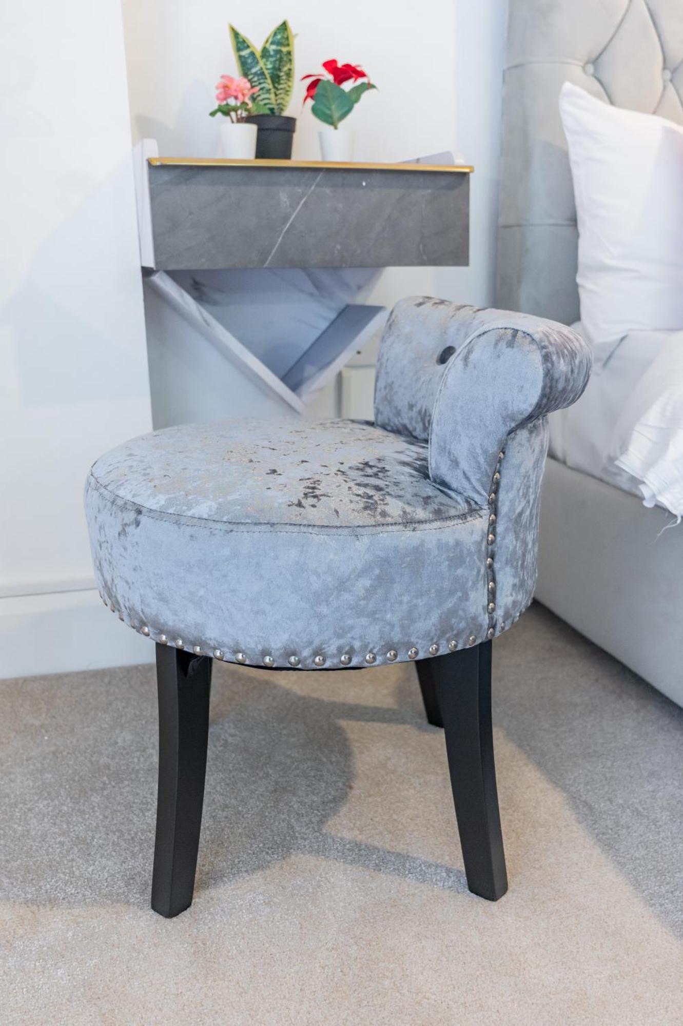 Luxe Retreat London