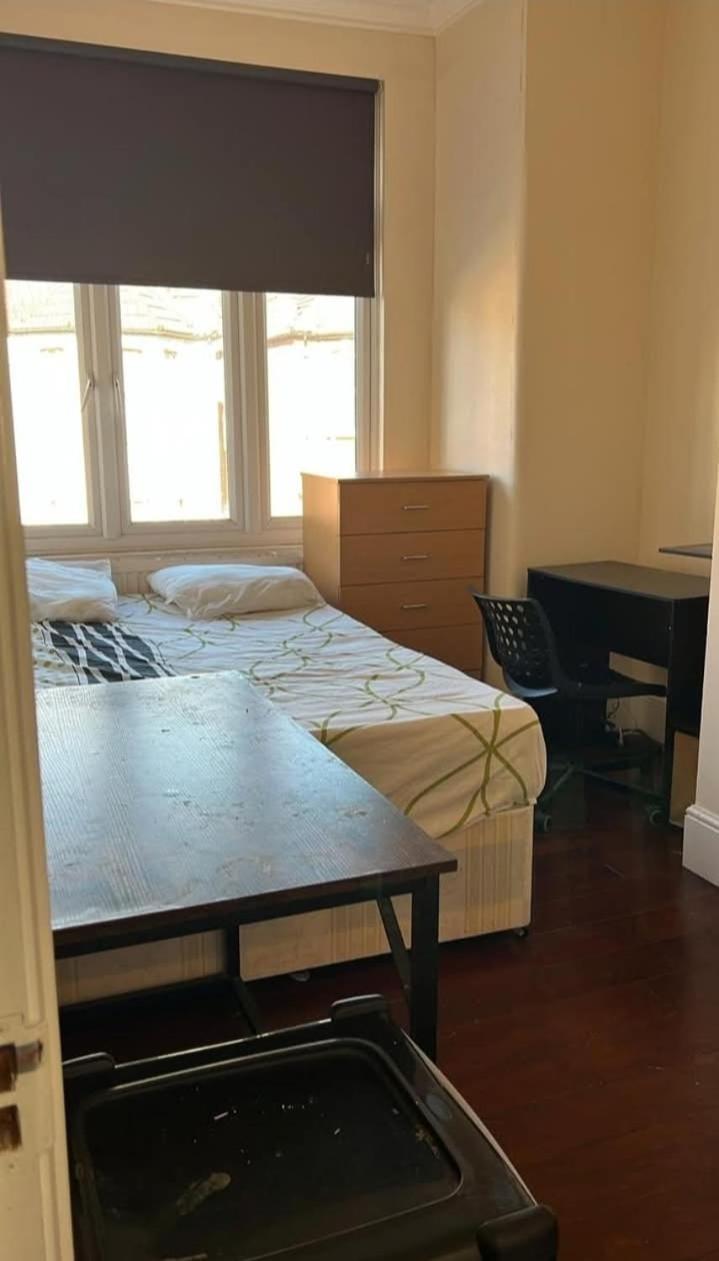 72b Olive Road Nw2 6uj Guest house