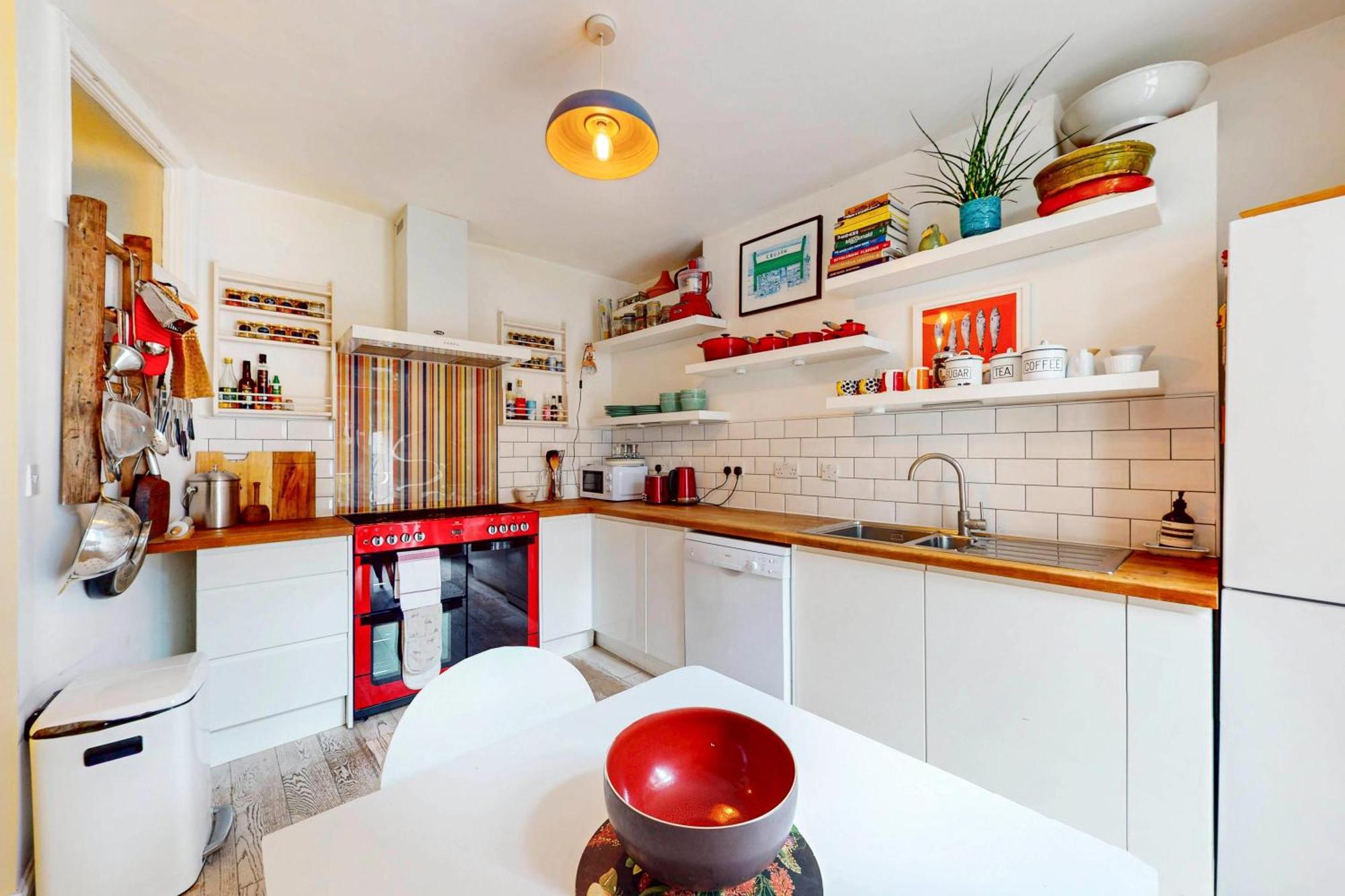 1bed Maisonette - 12 Min To Denmark Hill Station *