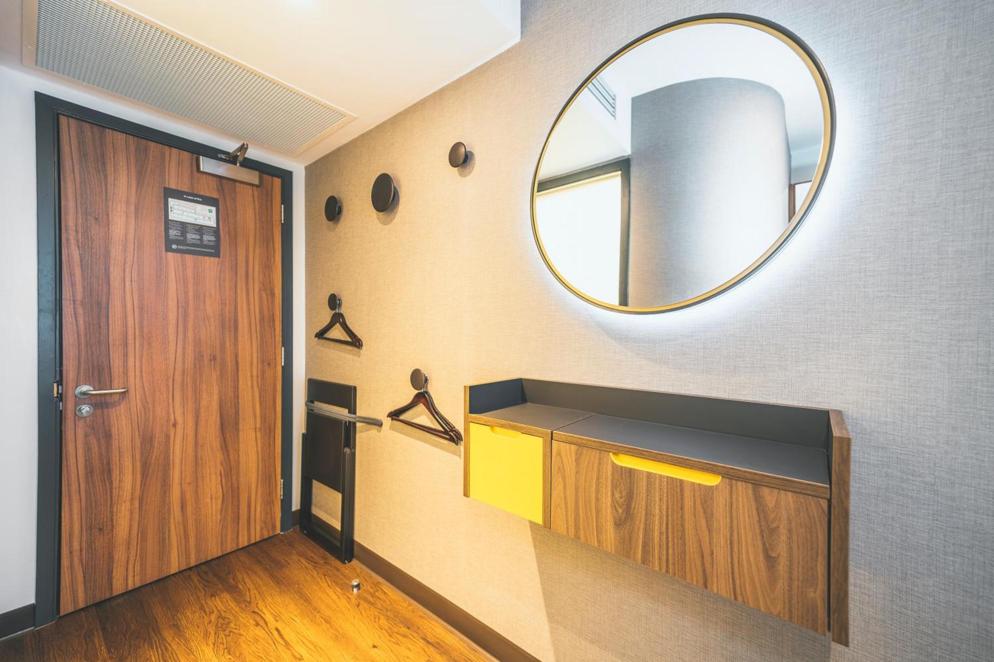 Point A Kensington Olympia 3* London