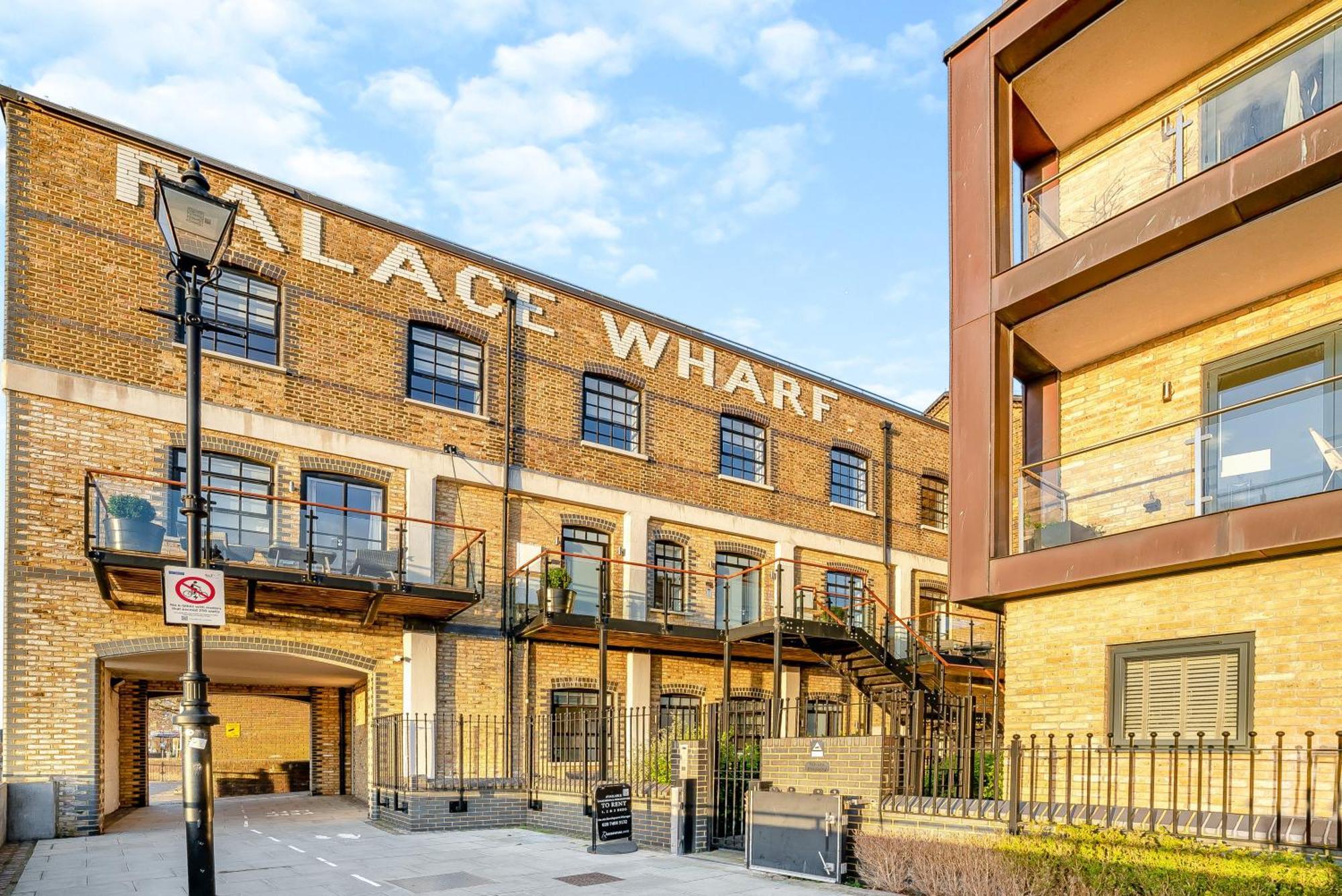 Palace Wharf Lejlighed *