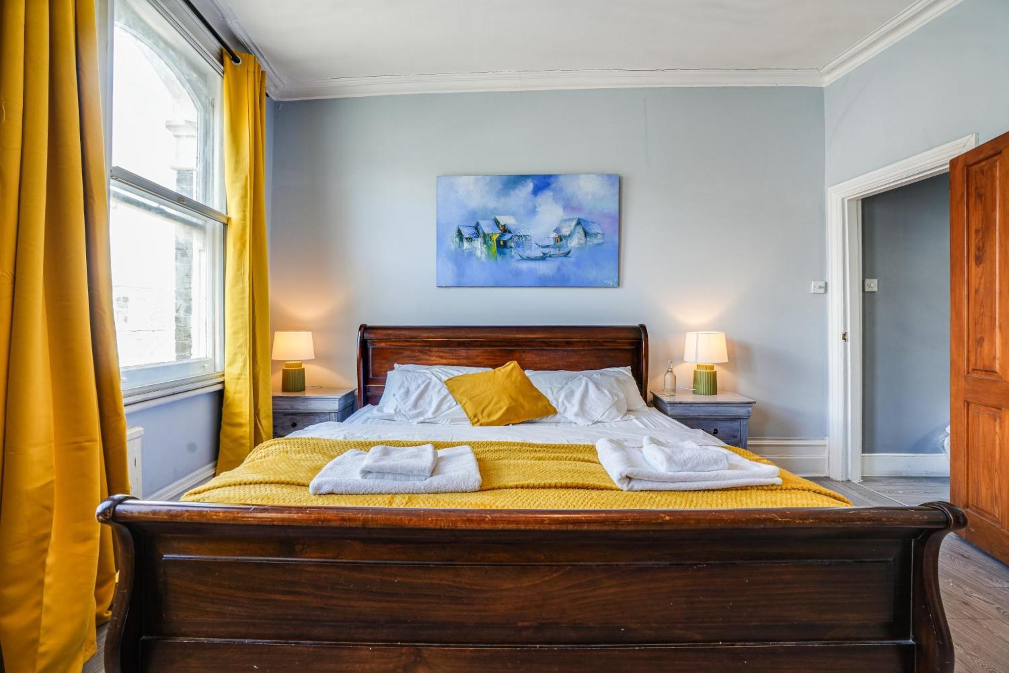 Apartment Elegant 3br Luxury Super Large Flat With Jacuzzi London