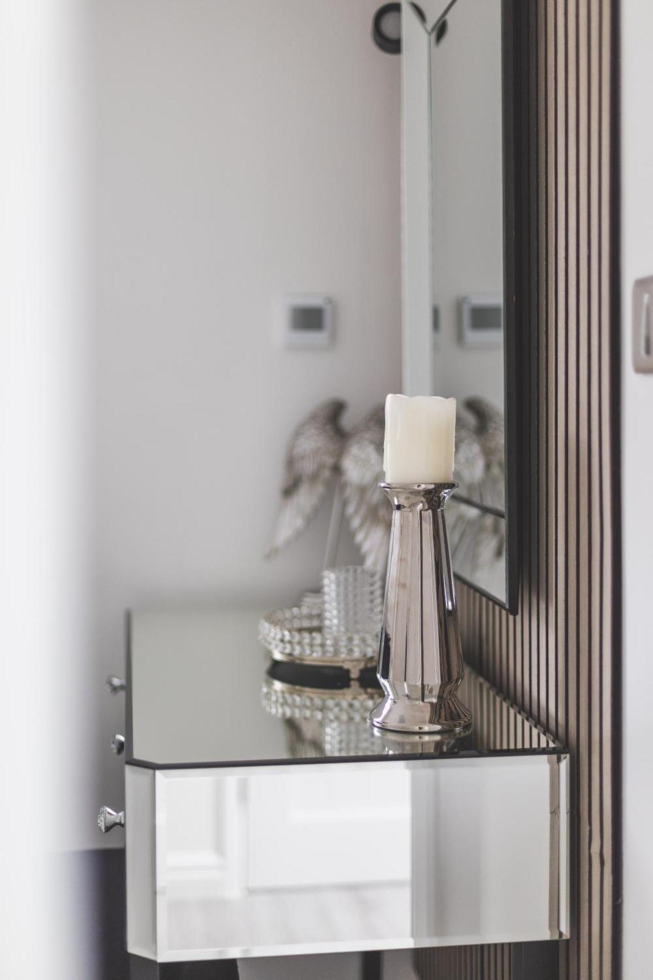 Lejlighed New! Modern 1-br House With Patio & Hottub , Chiswick