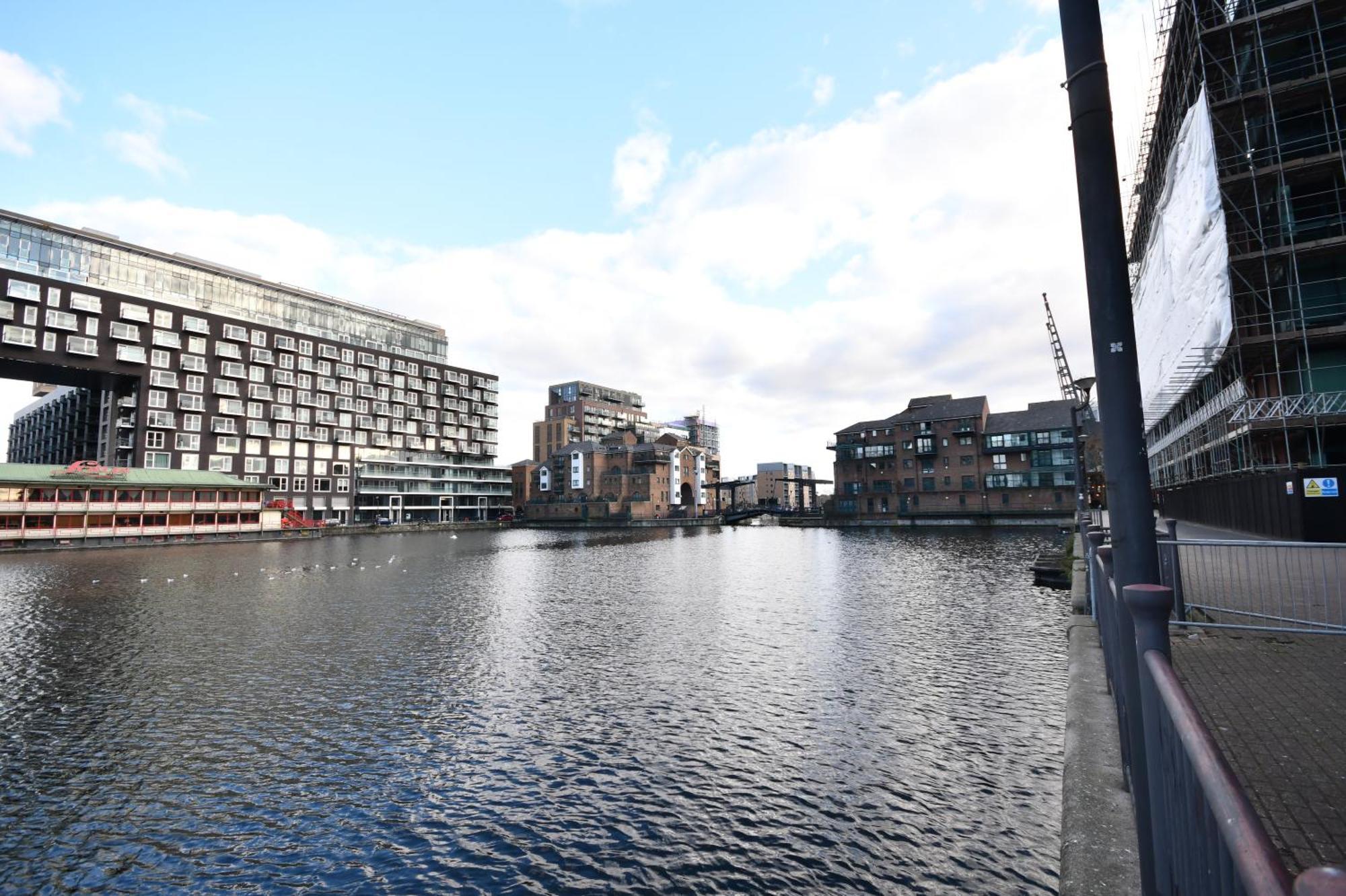 Apartment Comfortable 2 Bedroom Flat With Great View Near Canary Wharf *