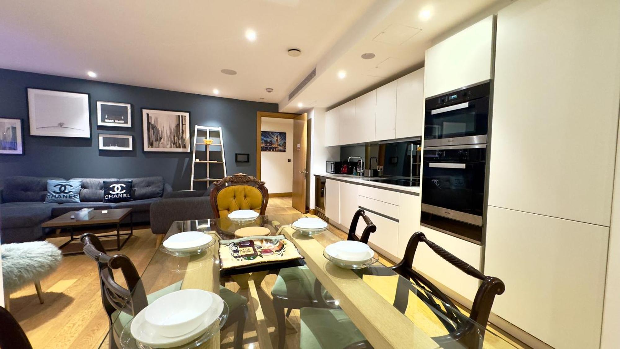 Luxury 3 Bedroom By Wild London
