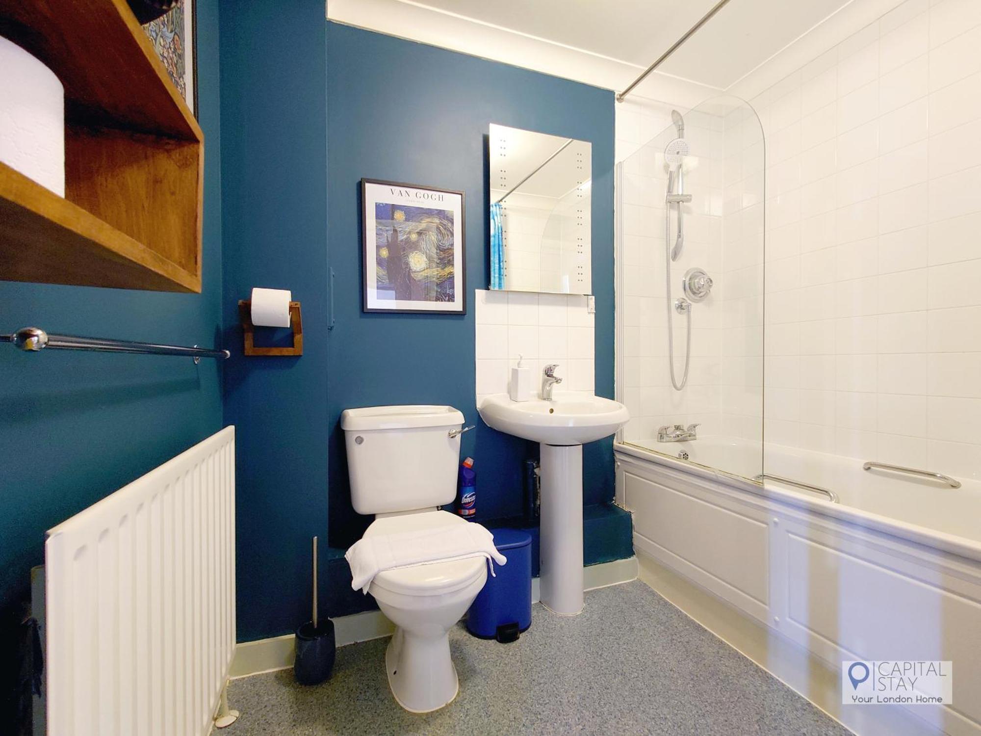 Apartment Fully Serviced Two Bed In Poplar *