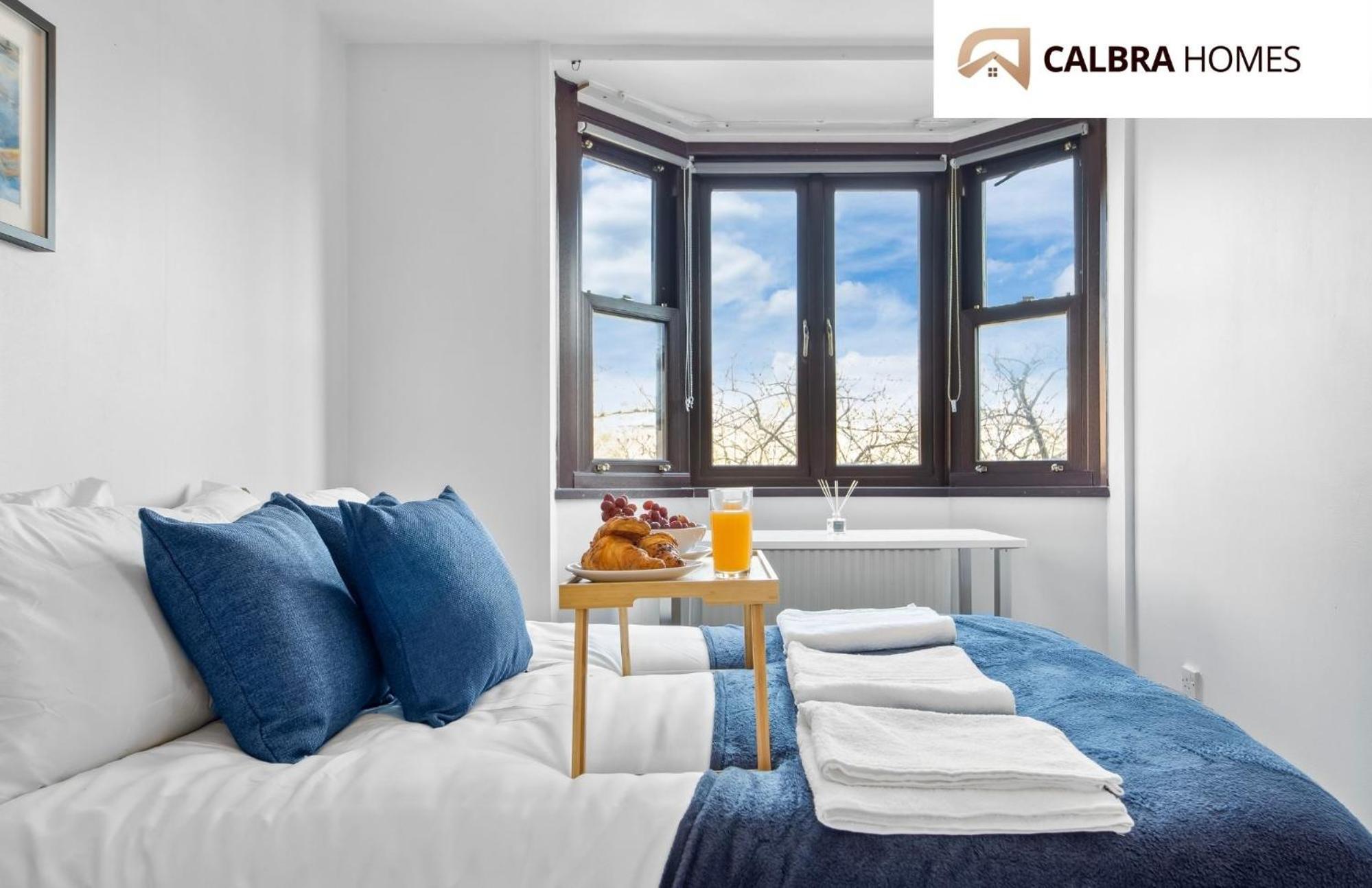 The Angel Garden Residence, A Sophisticated 3-bedroom Escape Holiday home *