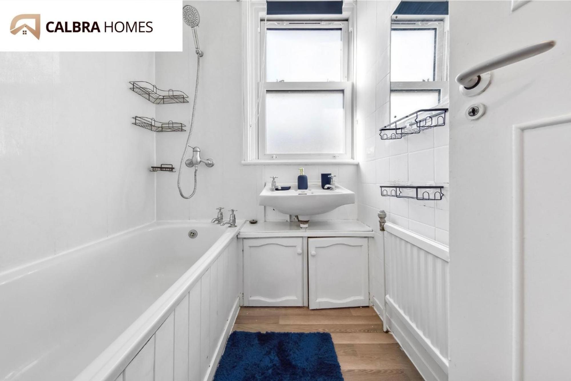 The Angel Garden Residence, A Sophisticated 3-bedroom Escape Holiday home *