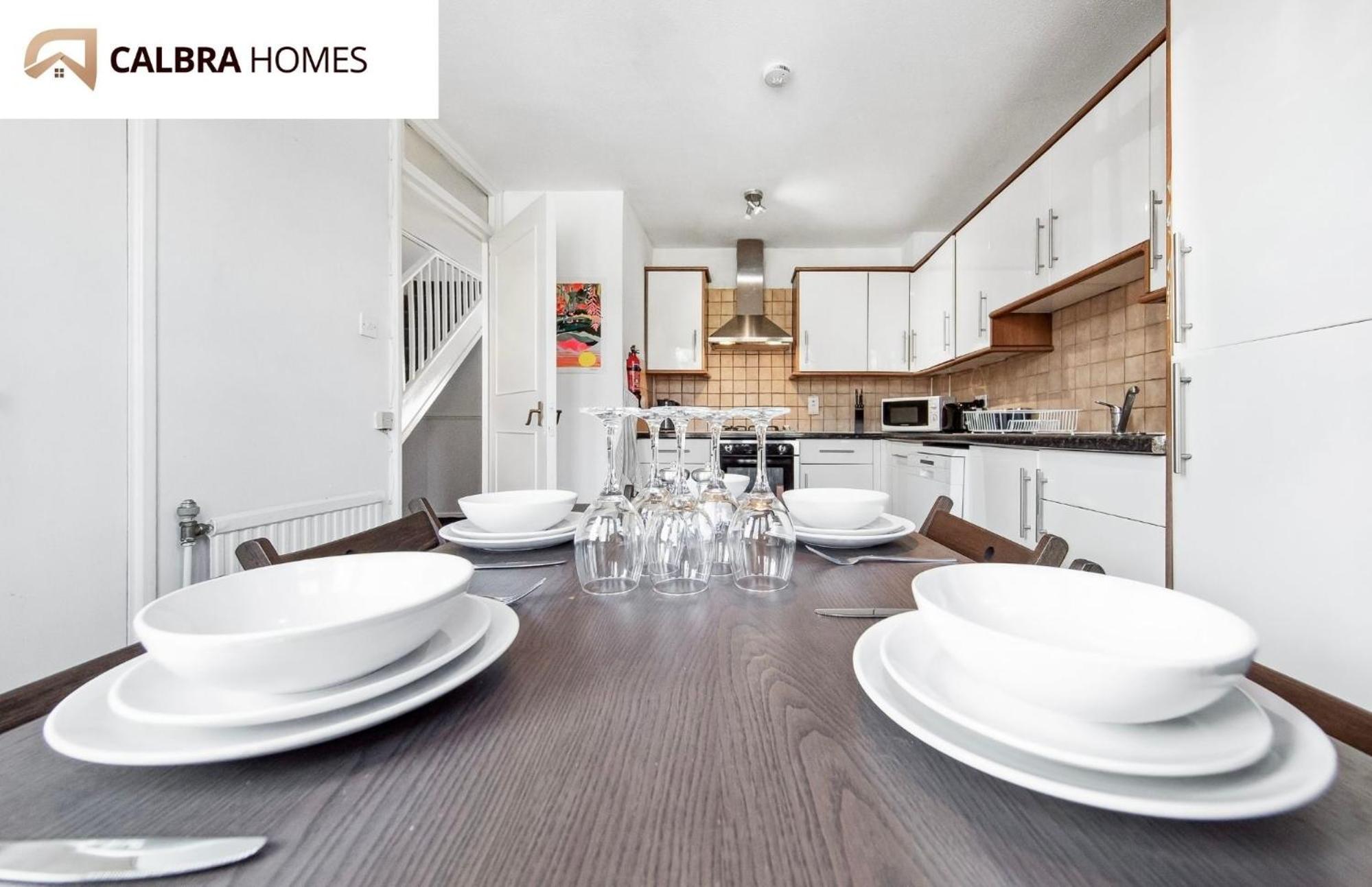 The Angel Garden Residence, A Sophisticated 3-bedroom Escape Holiday home