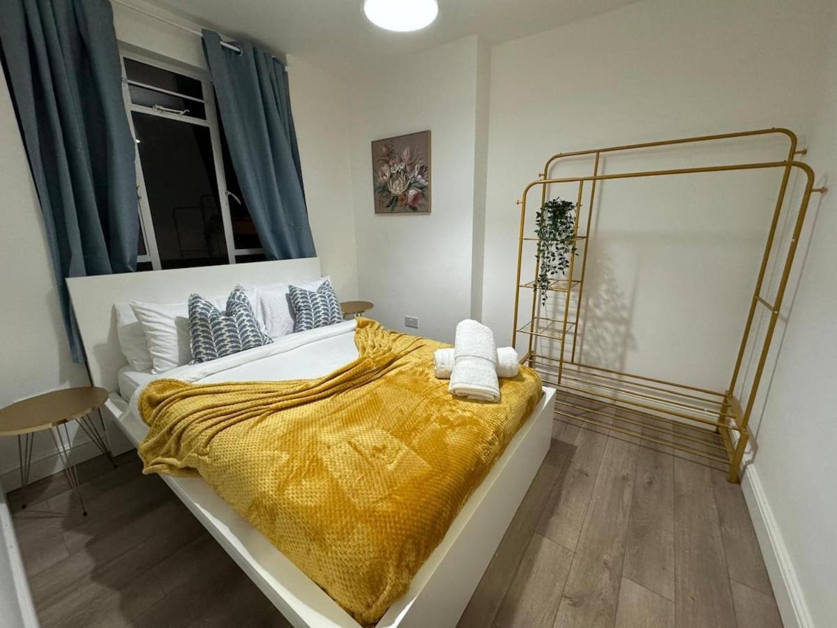 Baker Street Stylish Getaway 2br Apartment