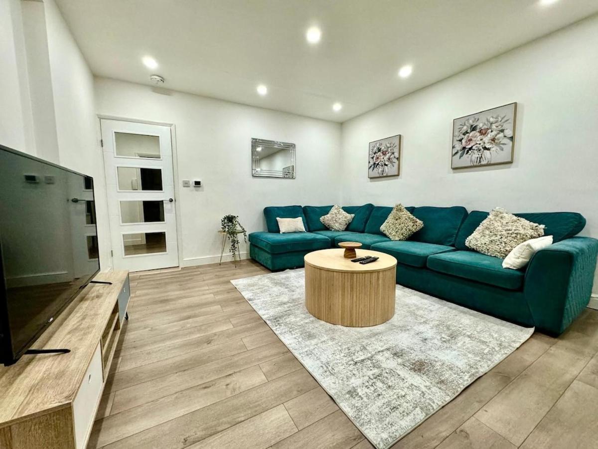 Apartment Baker Street Stylish Getaway 2br