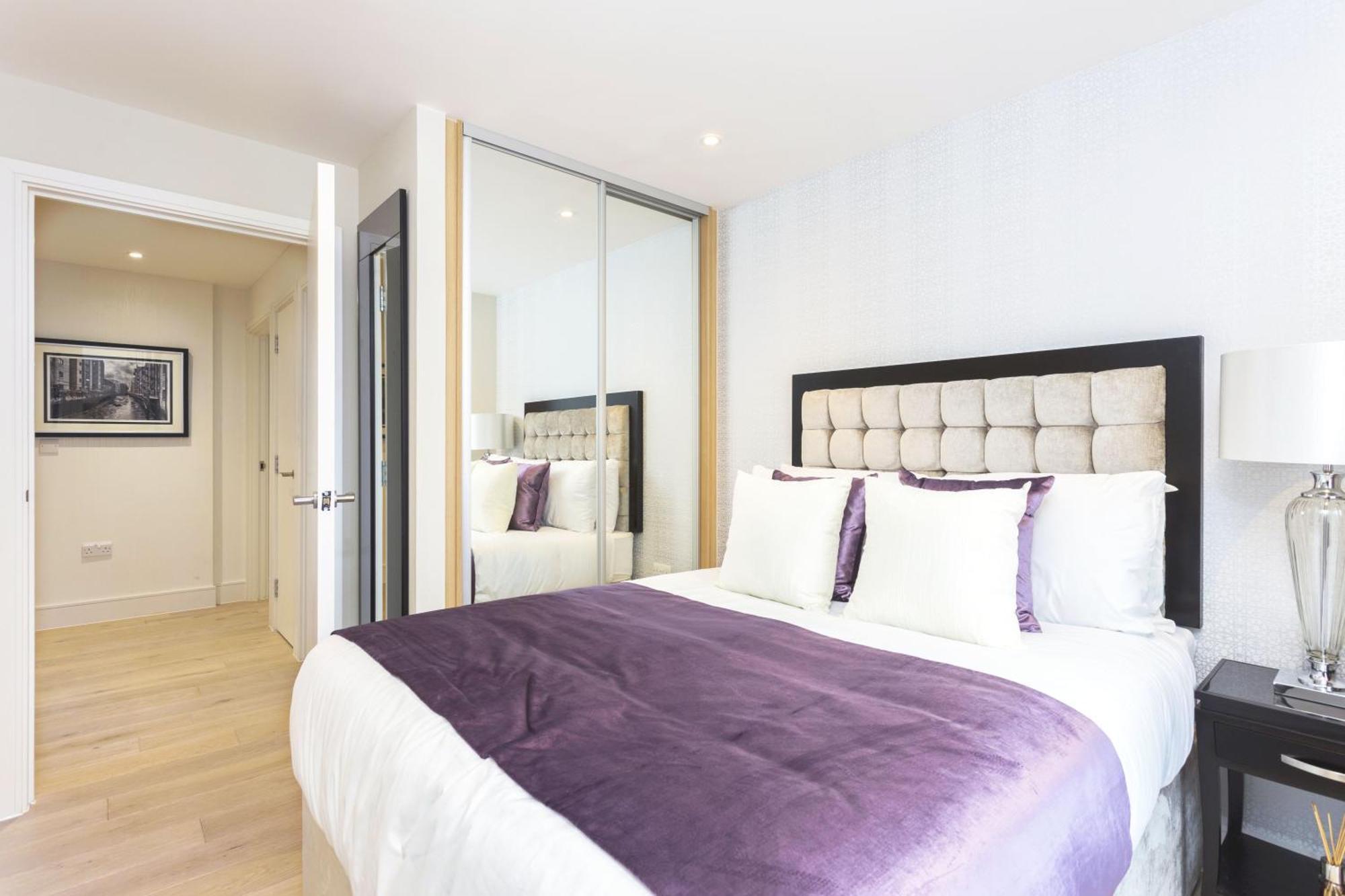 Apartment Spacious & Elegant In Southbank Near Eye