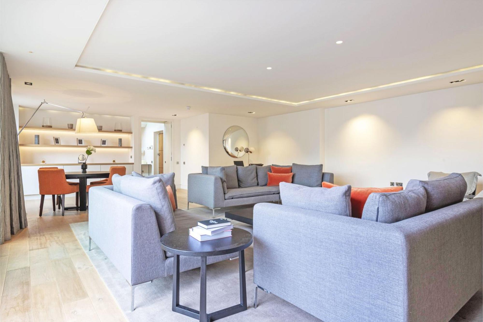 Apartment Spacious & Elegant In Southbank Near Eye