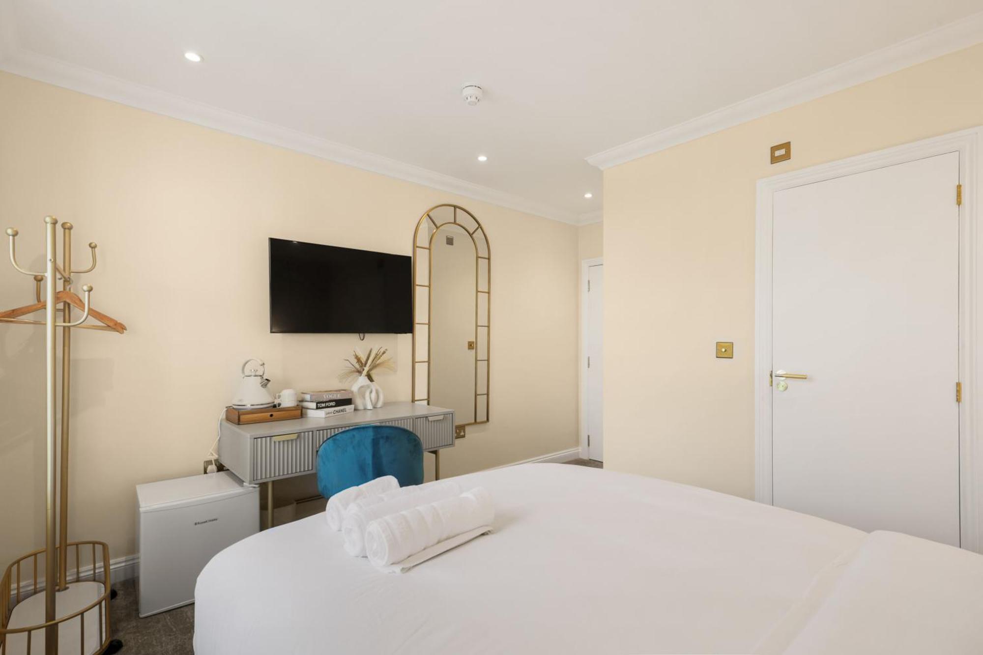 Star Hotel