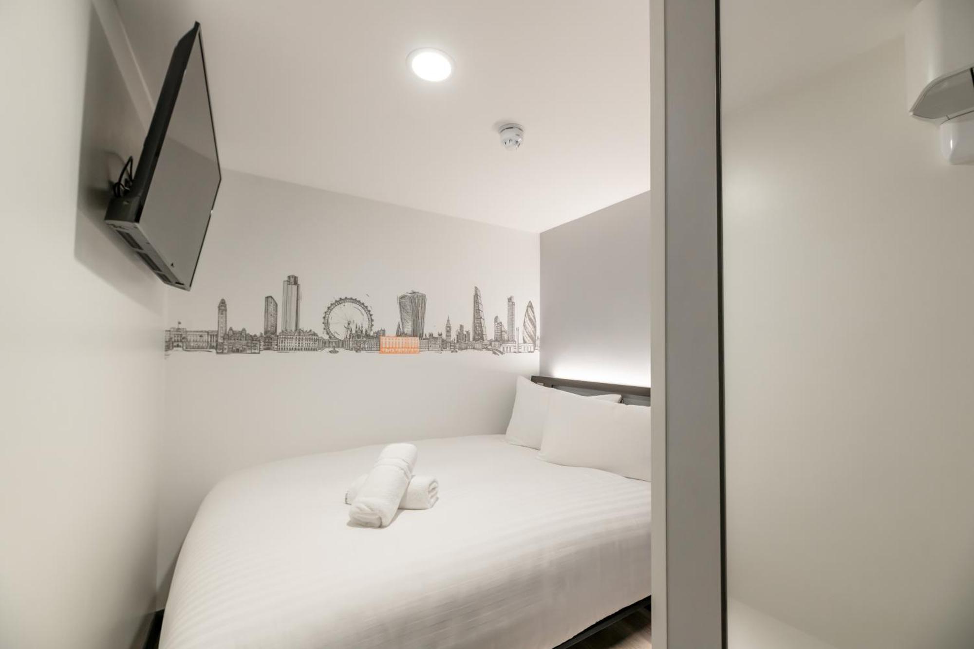 Easyhotel Victoria Hotell London