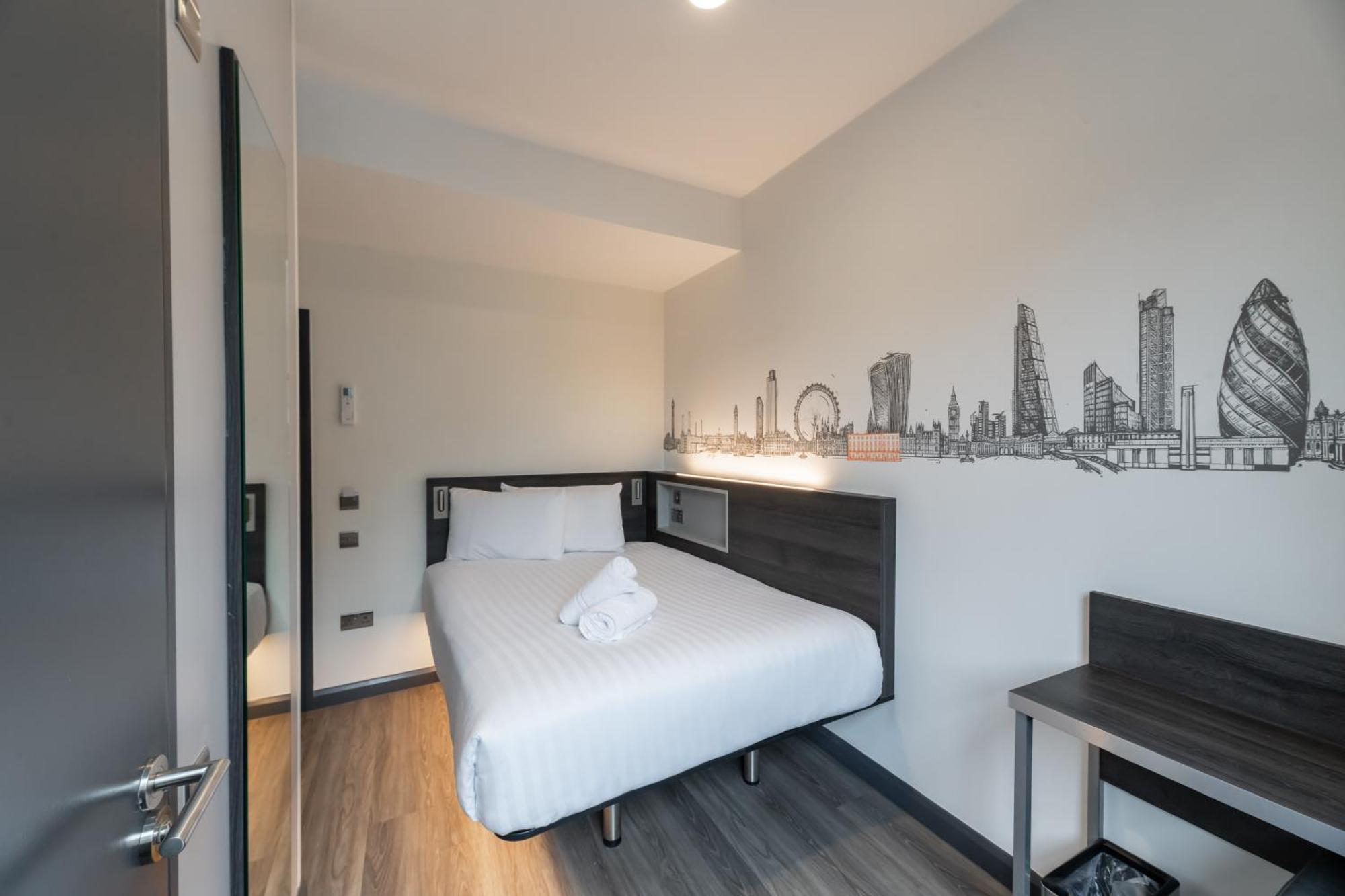 Hotell Easyhotel Victoria