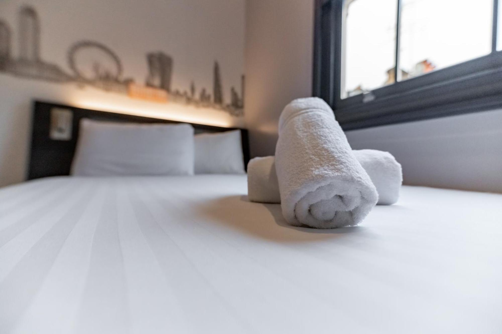 Hotell Easyhotel Victoria 2*