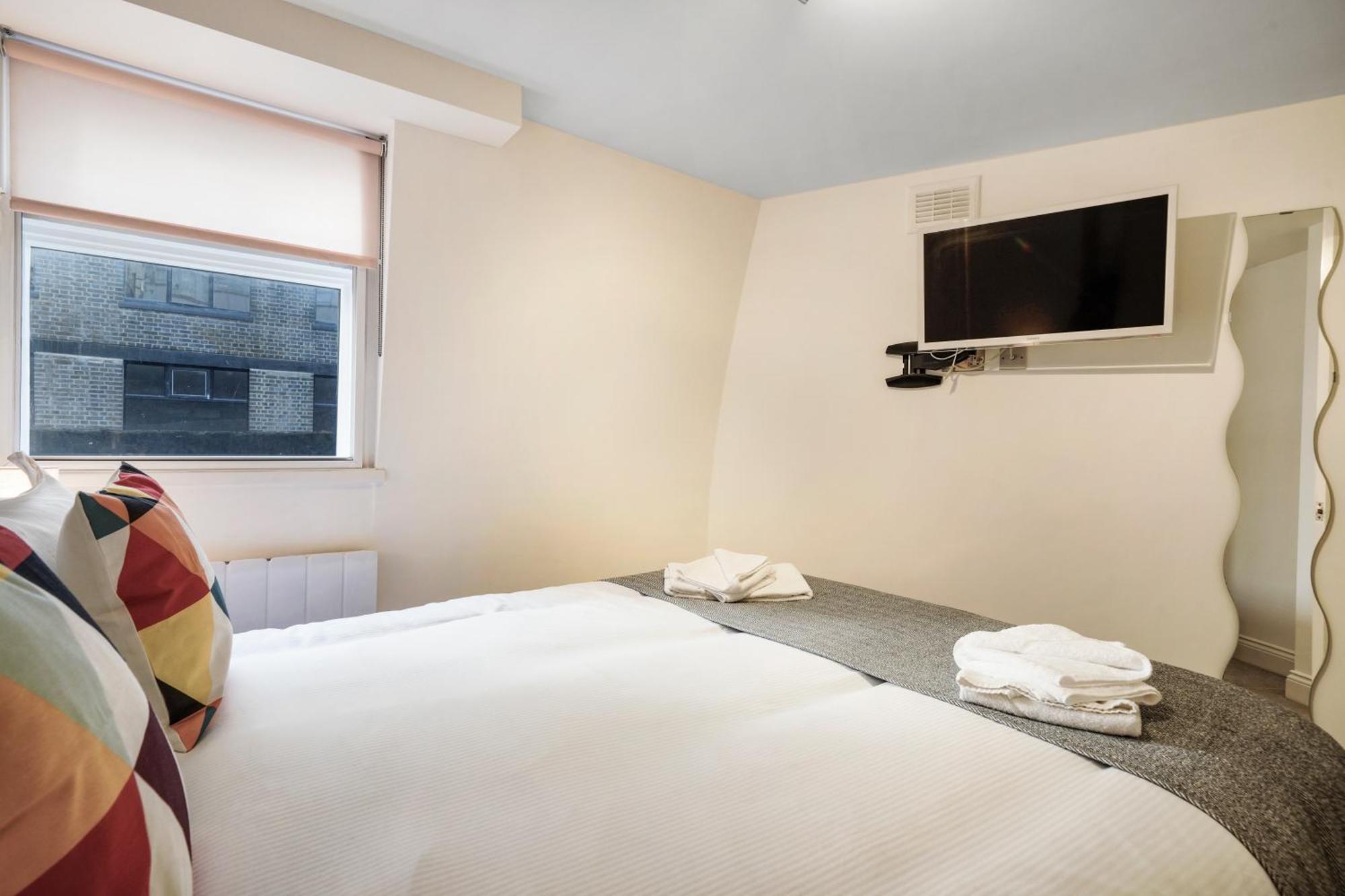 Appartement 3, Soho 2nd & 3rd Floors By Indigo Flats