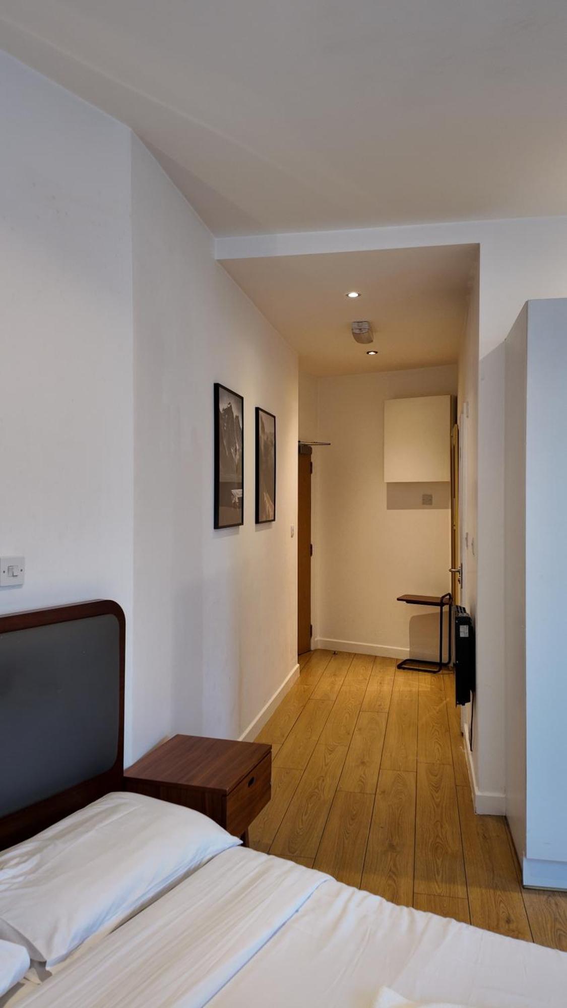 Leilighet Stunning Piccadilly 1 Bedroom Flat In Vr9