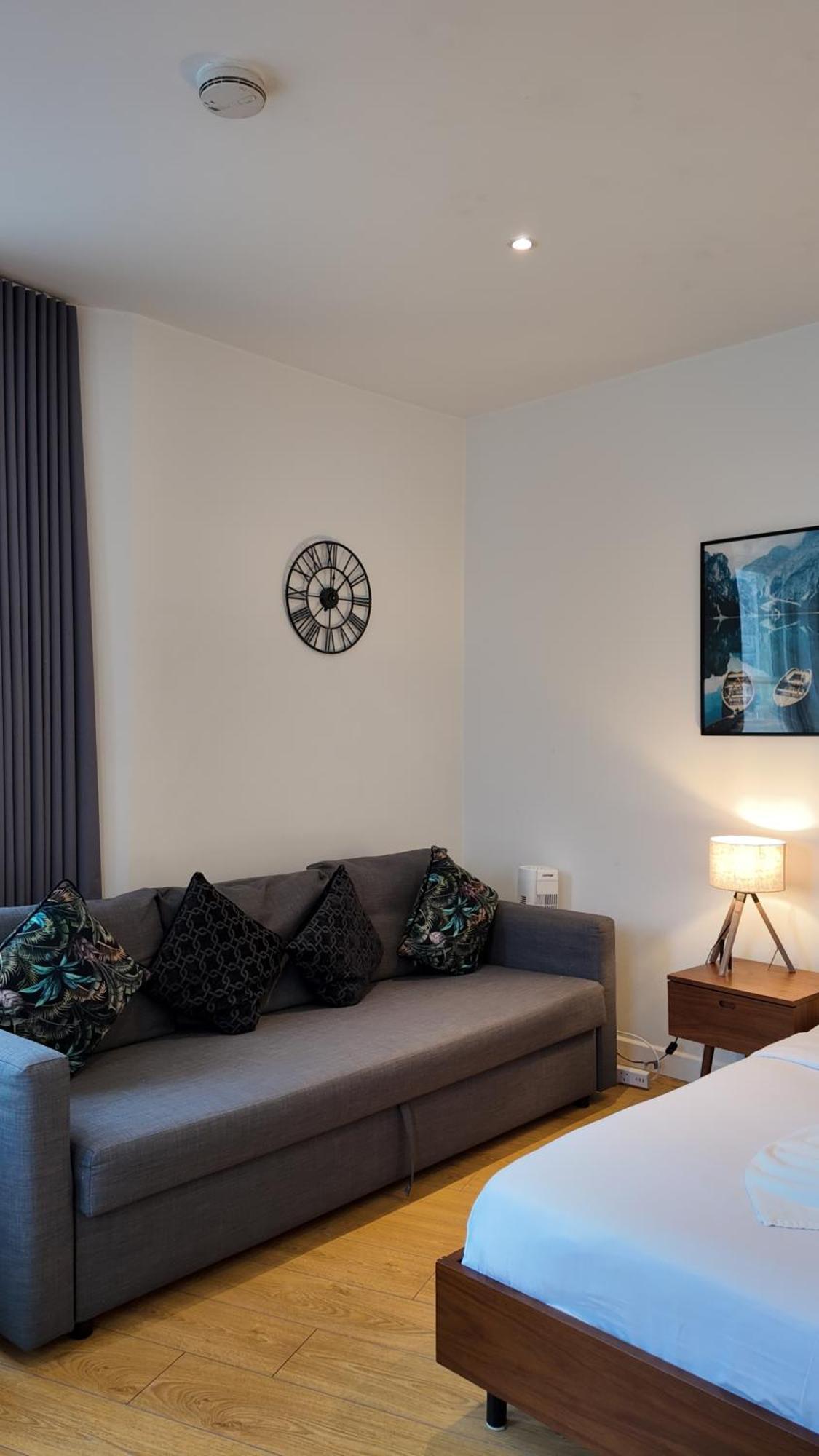 Stunning Piccadilly 1 Bedroom Flat In Vr9 Leilighet *