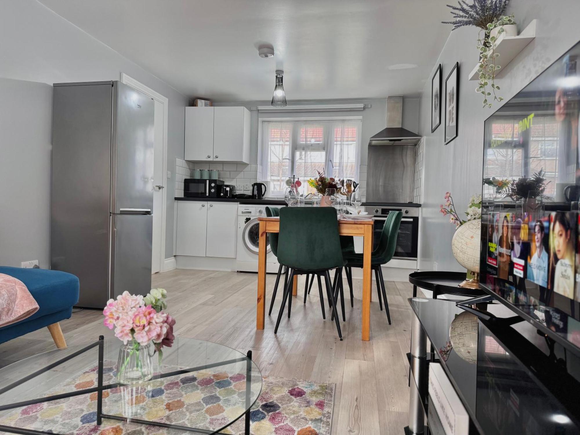 Garden 1-bed Flat 30min To Downtown & Free Parking * Londen